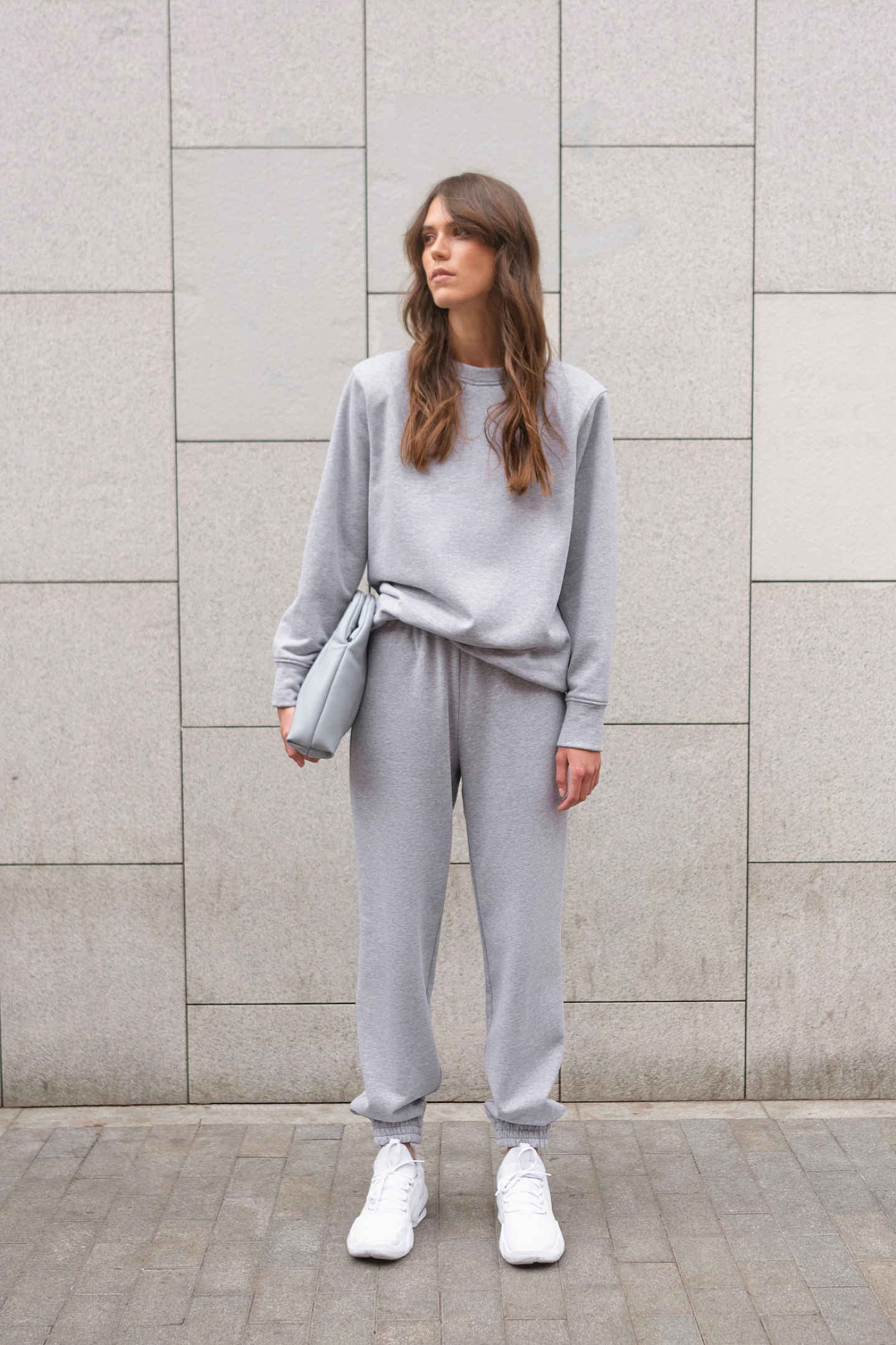 Брюки трикотажные