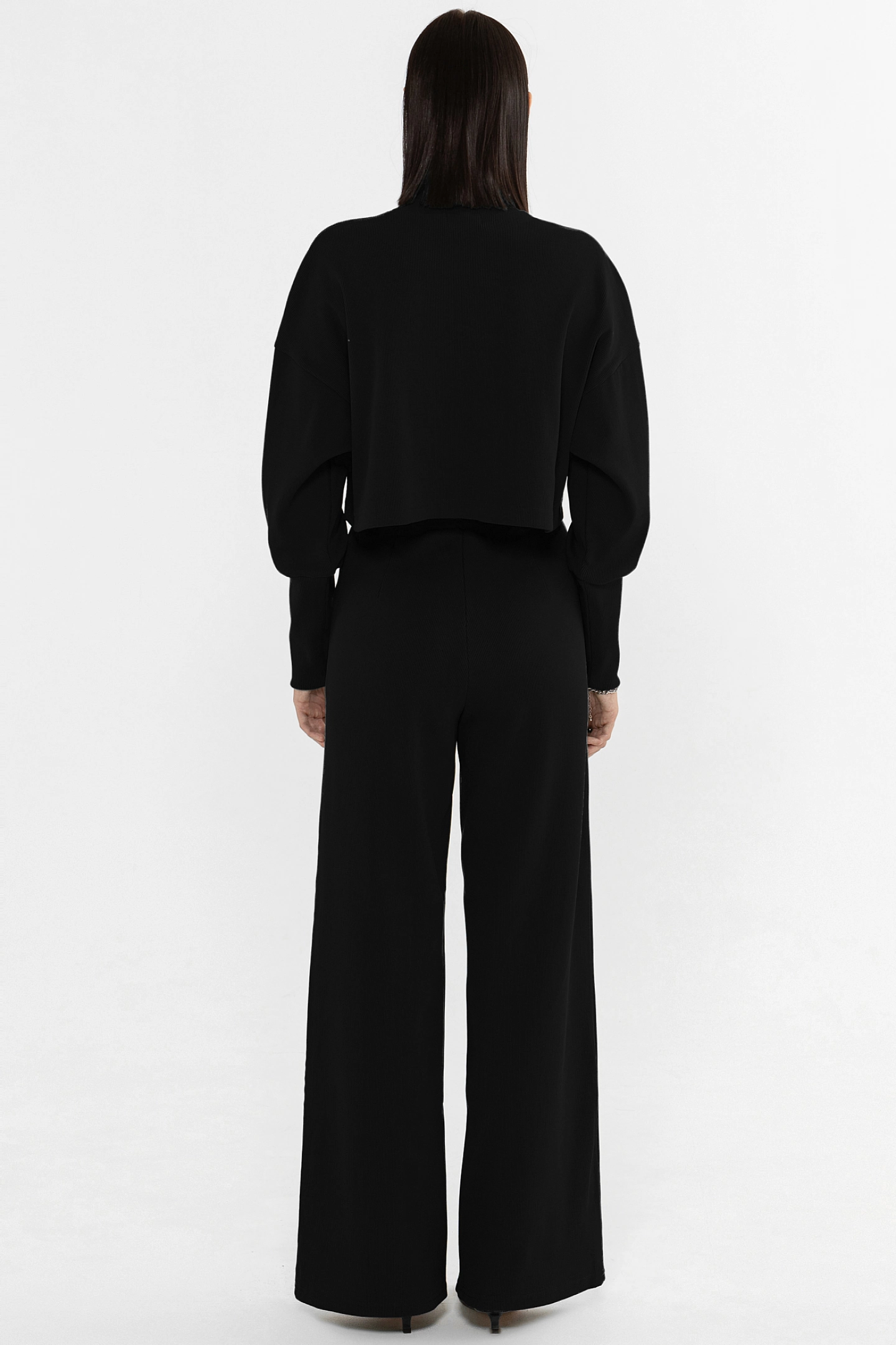 Свитшот короткий