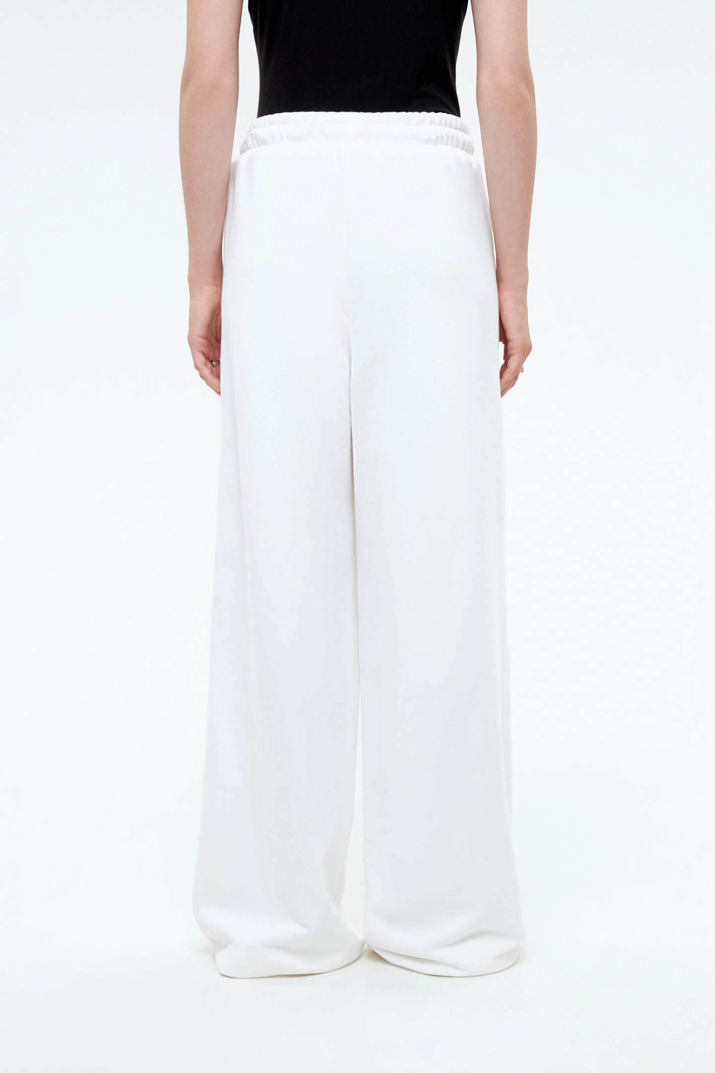 Брюки широкие из трикотажа