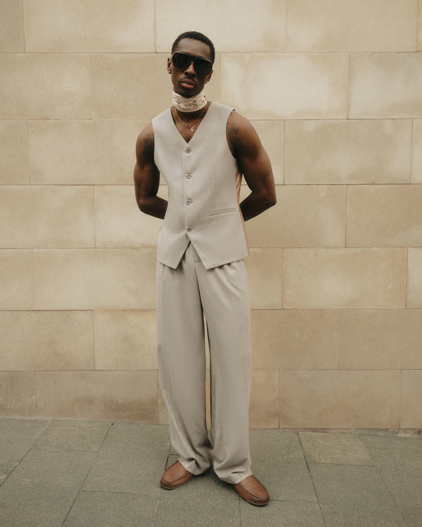 Classic vest and trousers