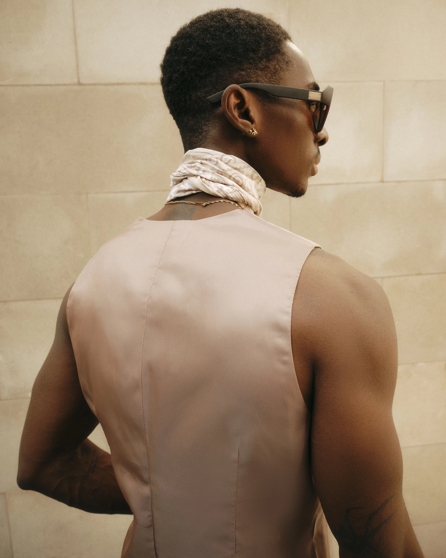 Classic vest and trousers