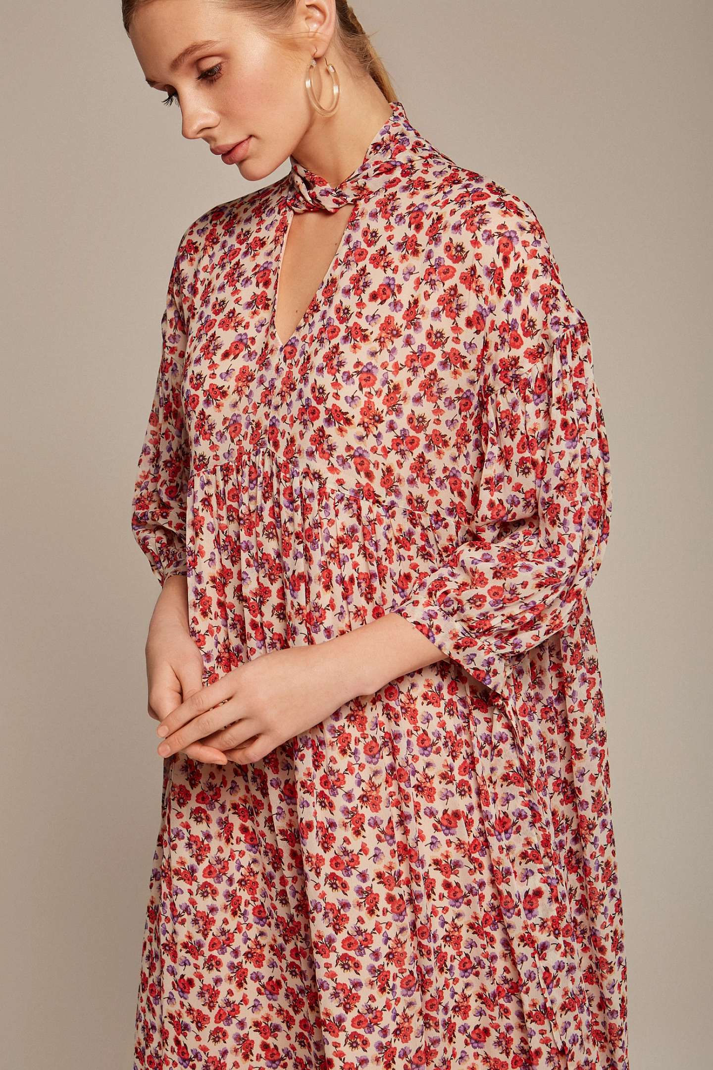 Платье летящее миди