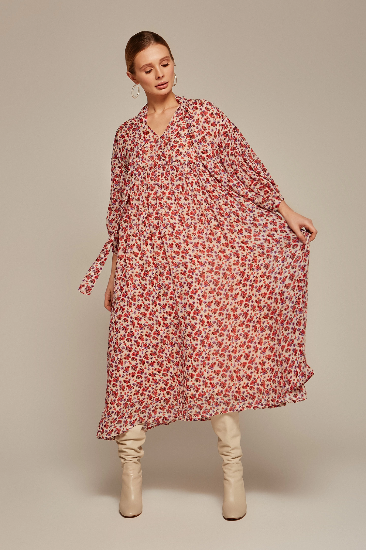 Платье летящее миди