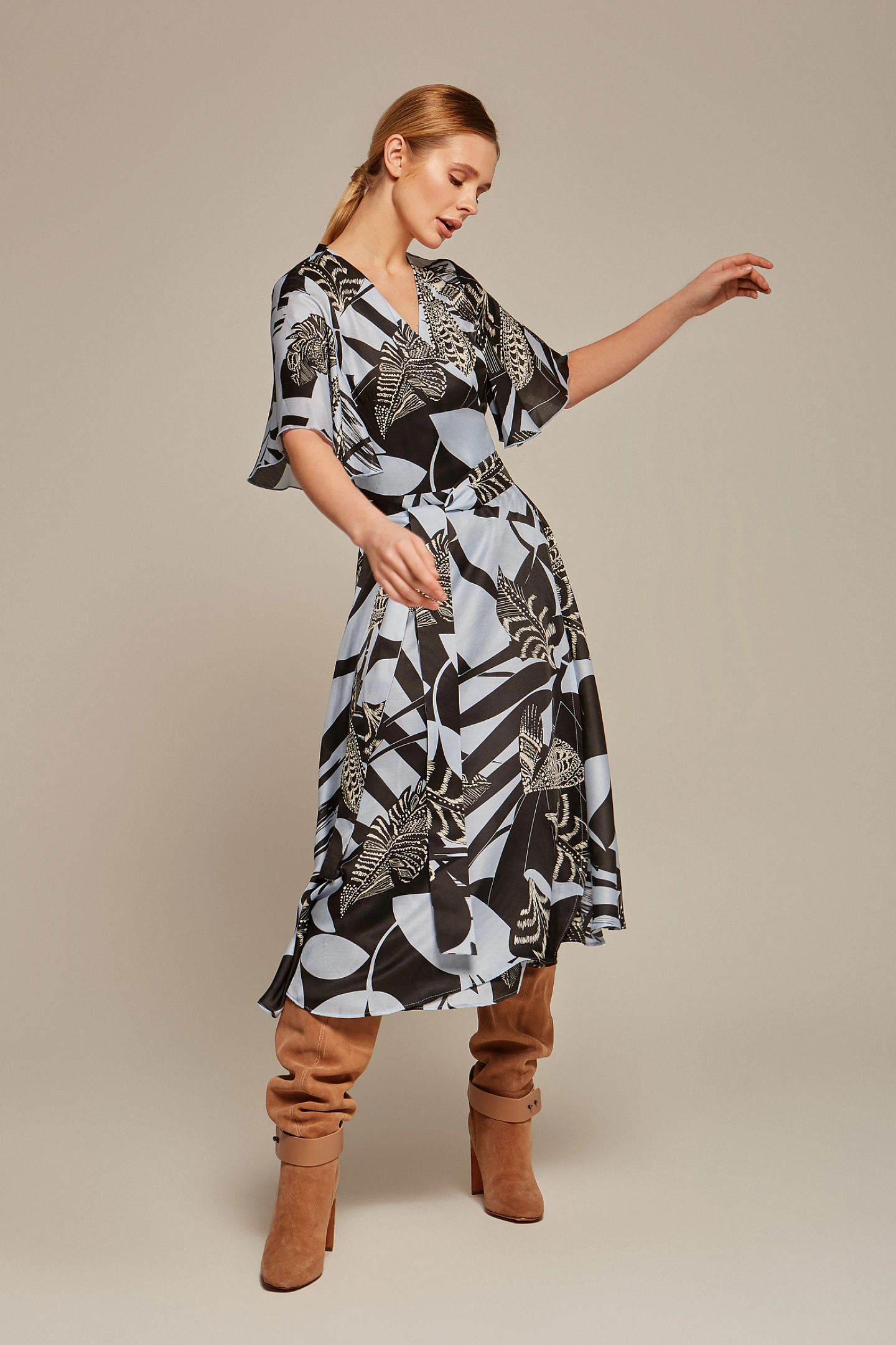 Платье на запах