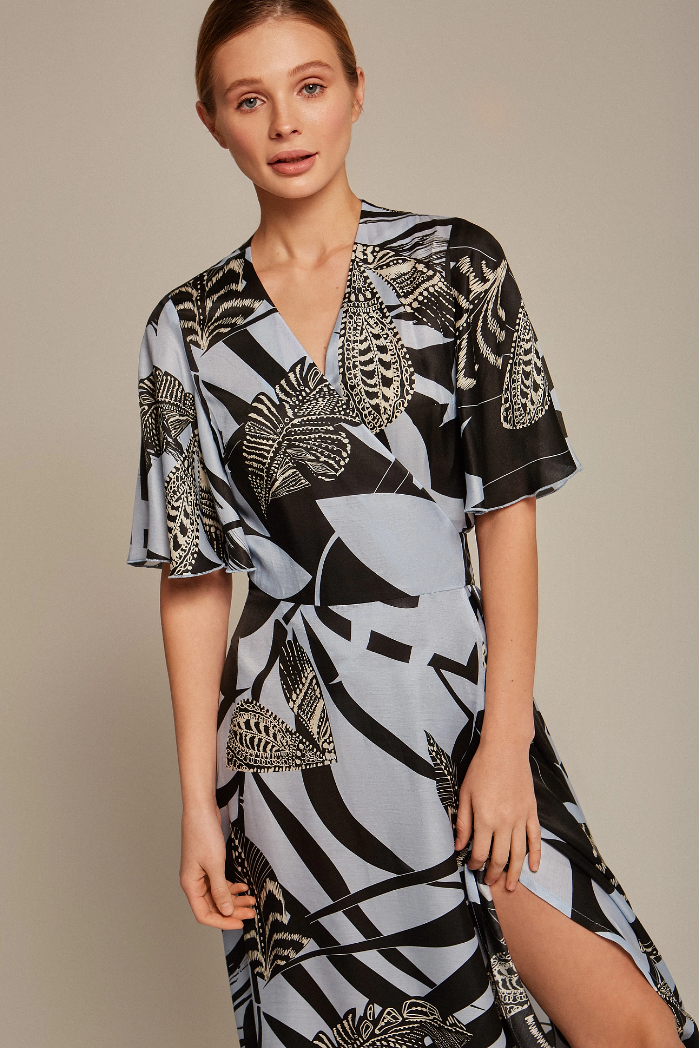 Платье на запах