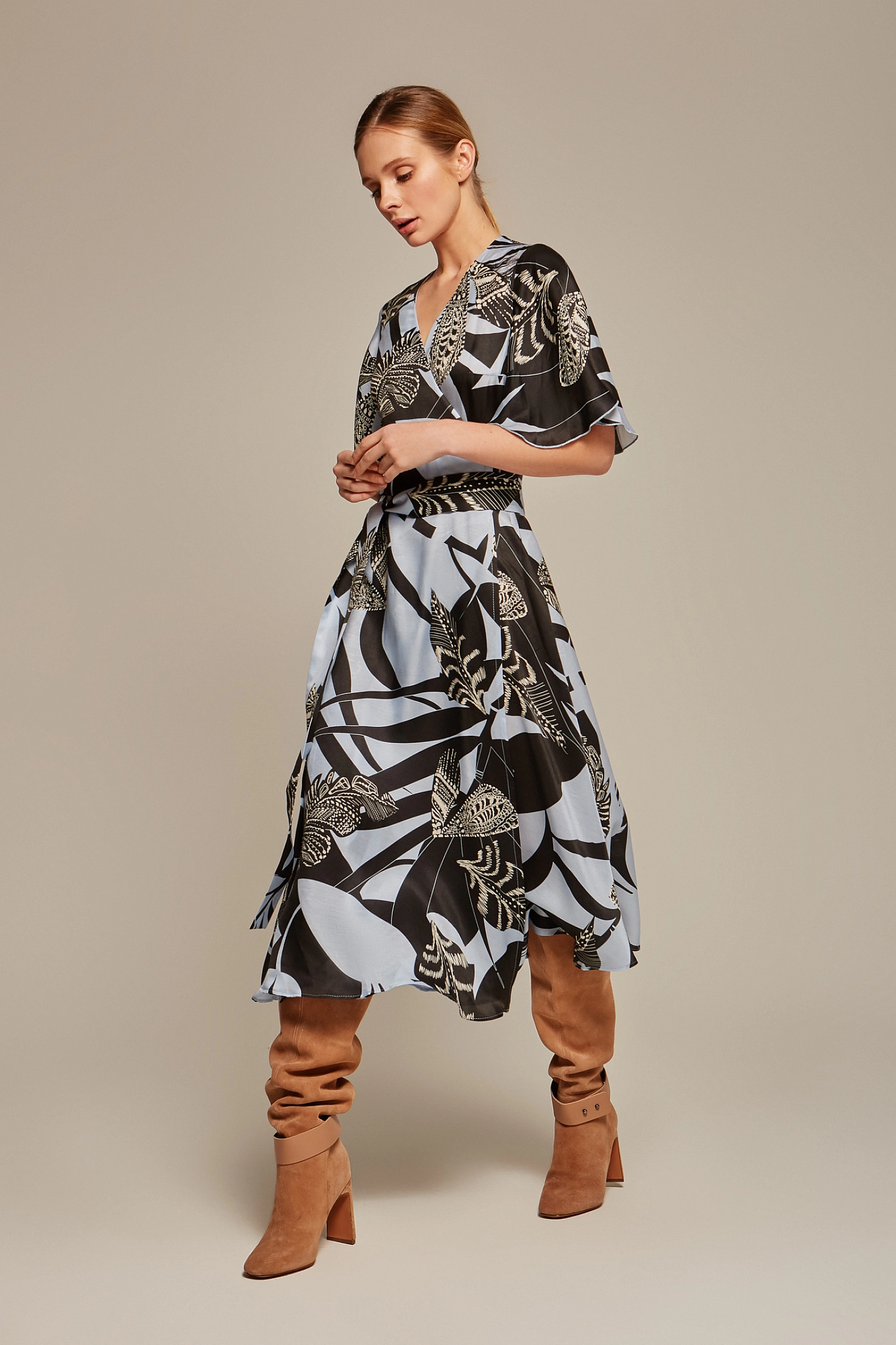 Платье на запах