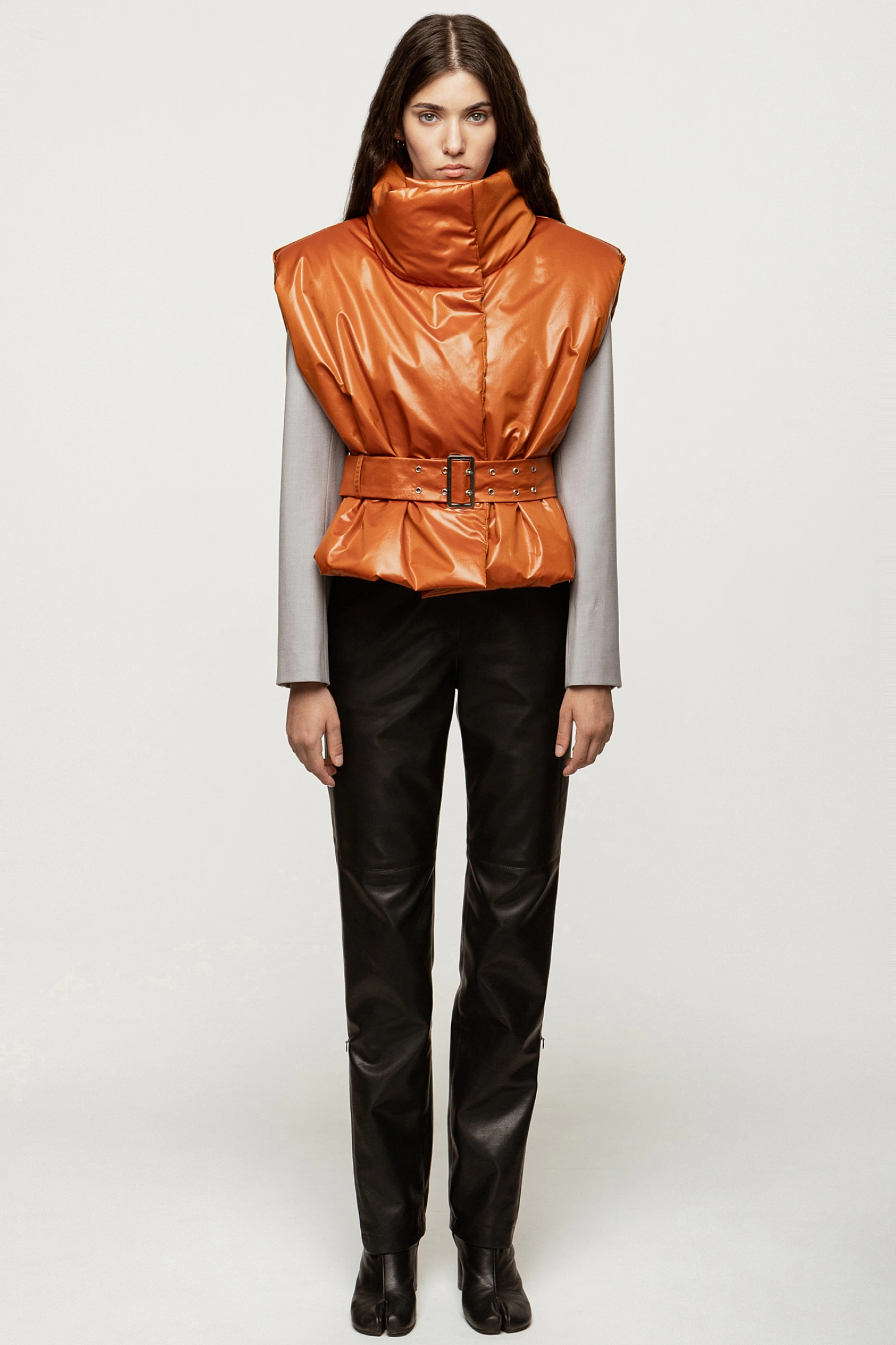 Жилет утеплённый