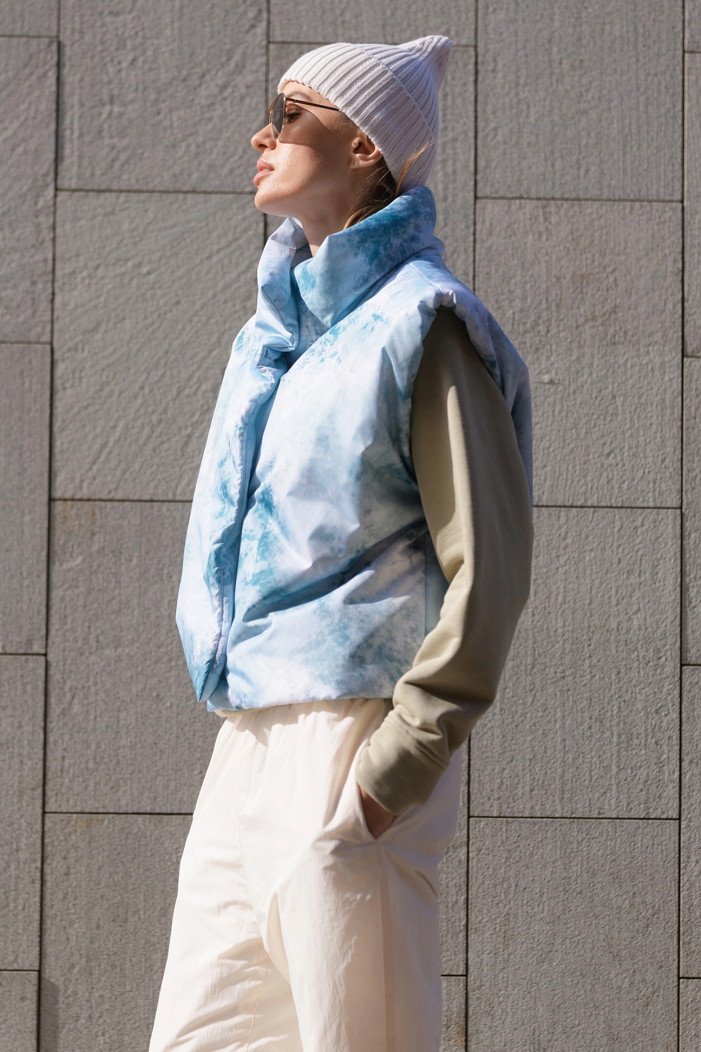 Жилет утеплённый