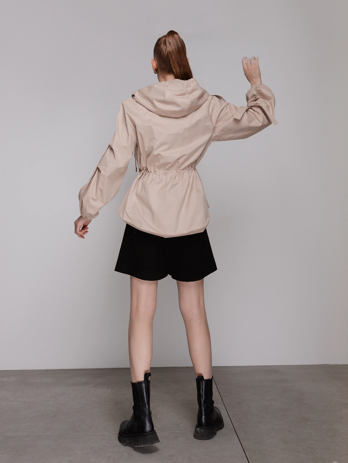 Парка с капюшоном