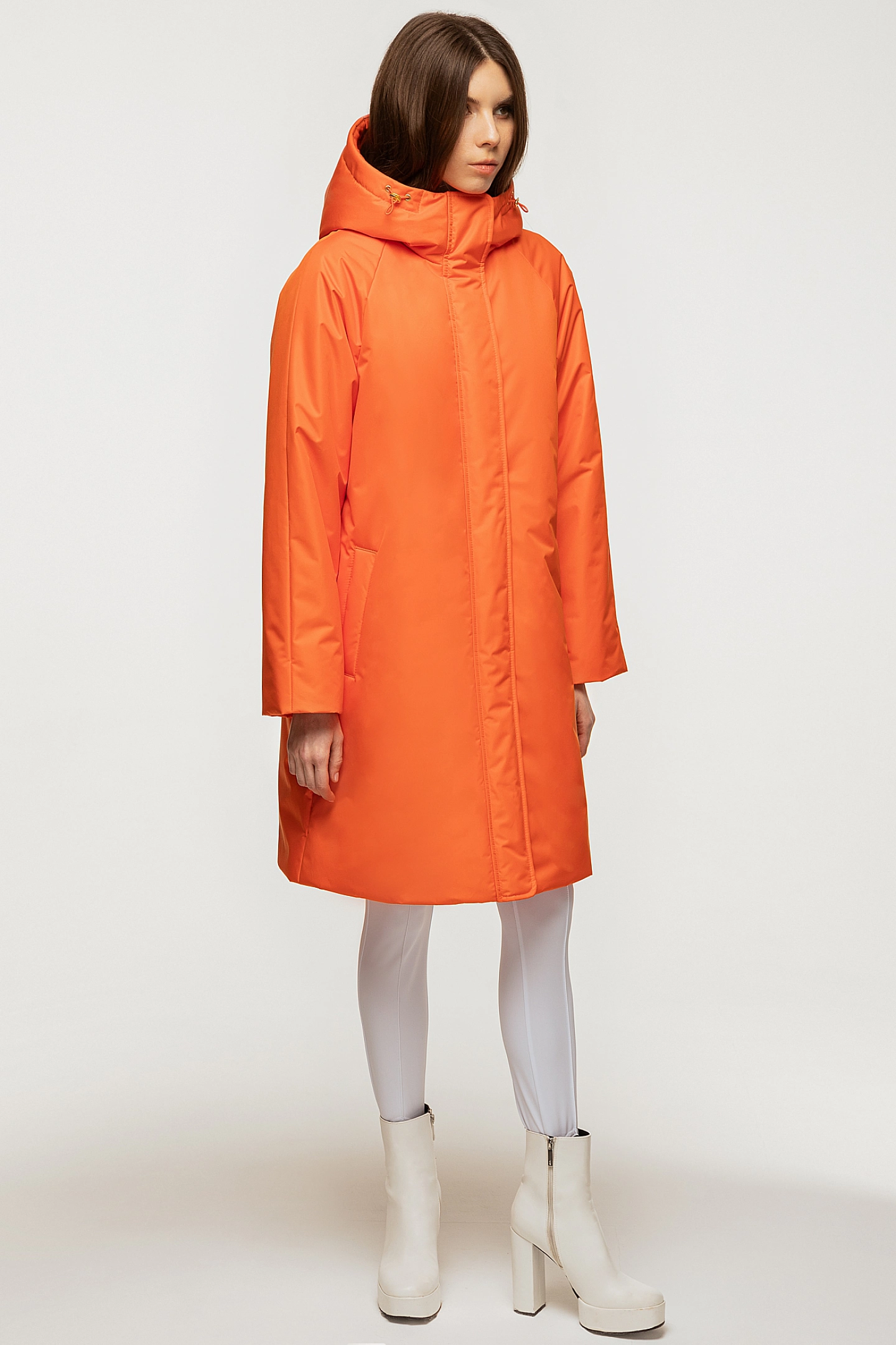 Куртка утеплённая с капюшоном