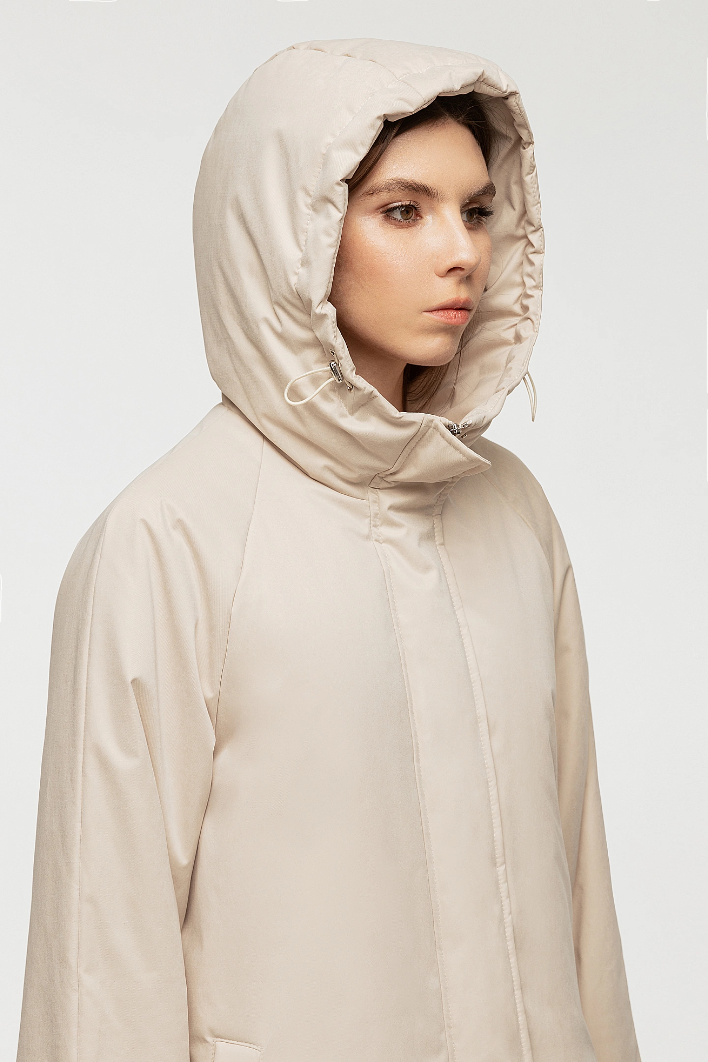 Куртка утеплённая с капюшоном