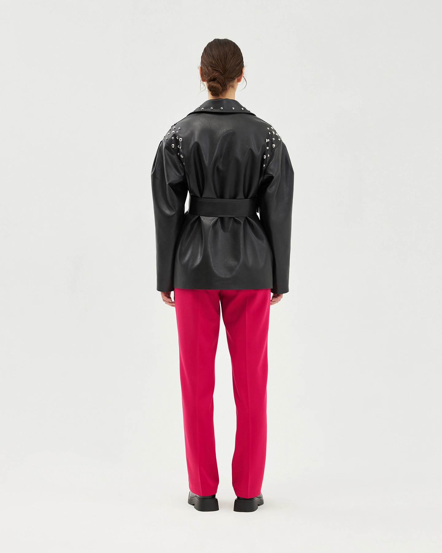 Куртка утеплённая с клёпками