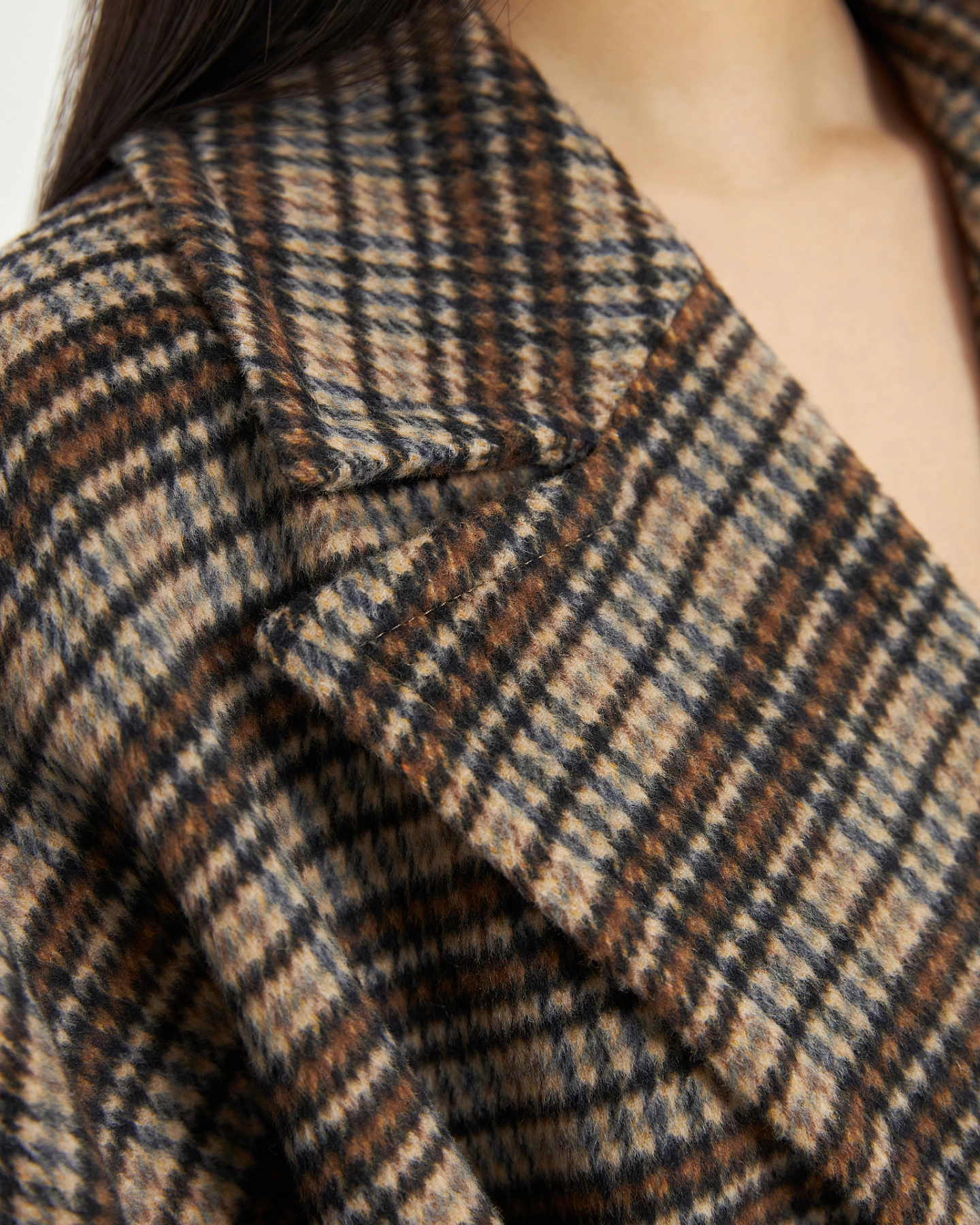 Пальто с цельнокроеным рукавом