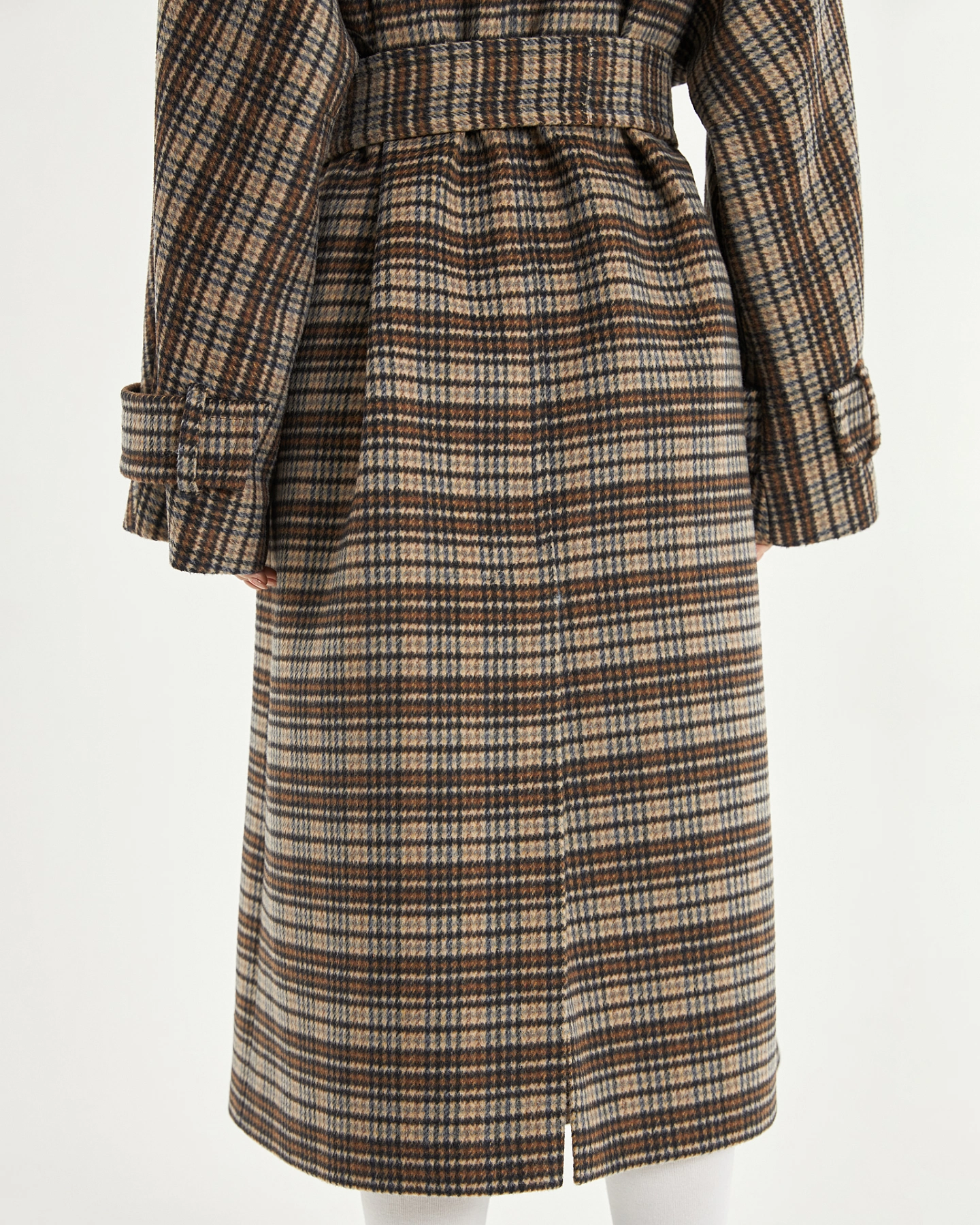 Пальто с цельнокроеным рукавом