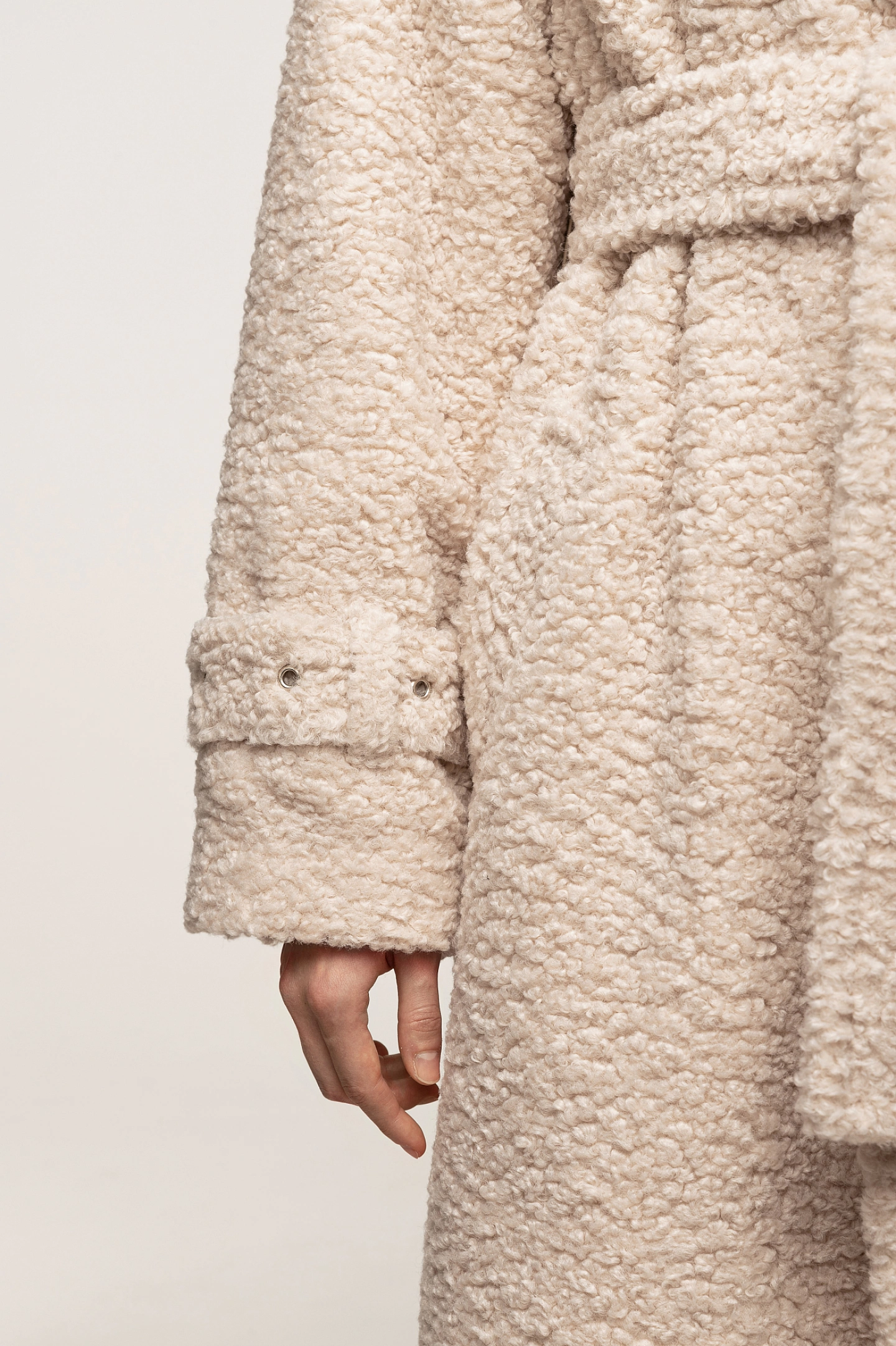 Пальто - тренч из искусственного меха