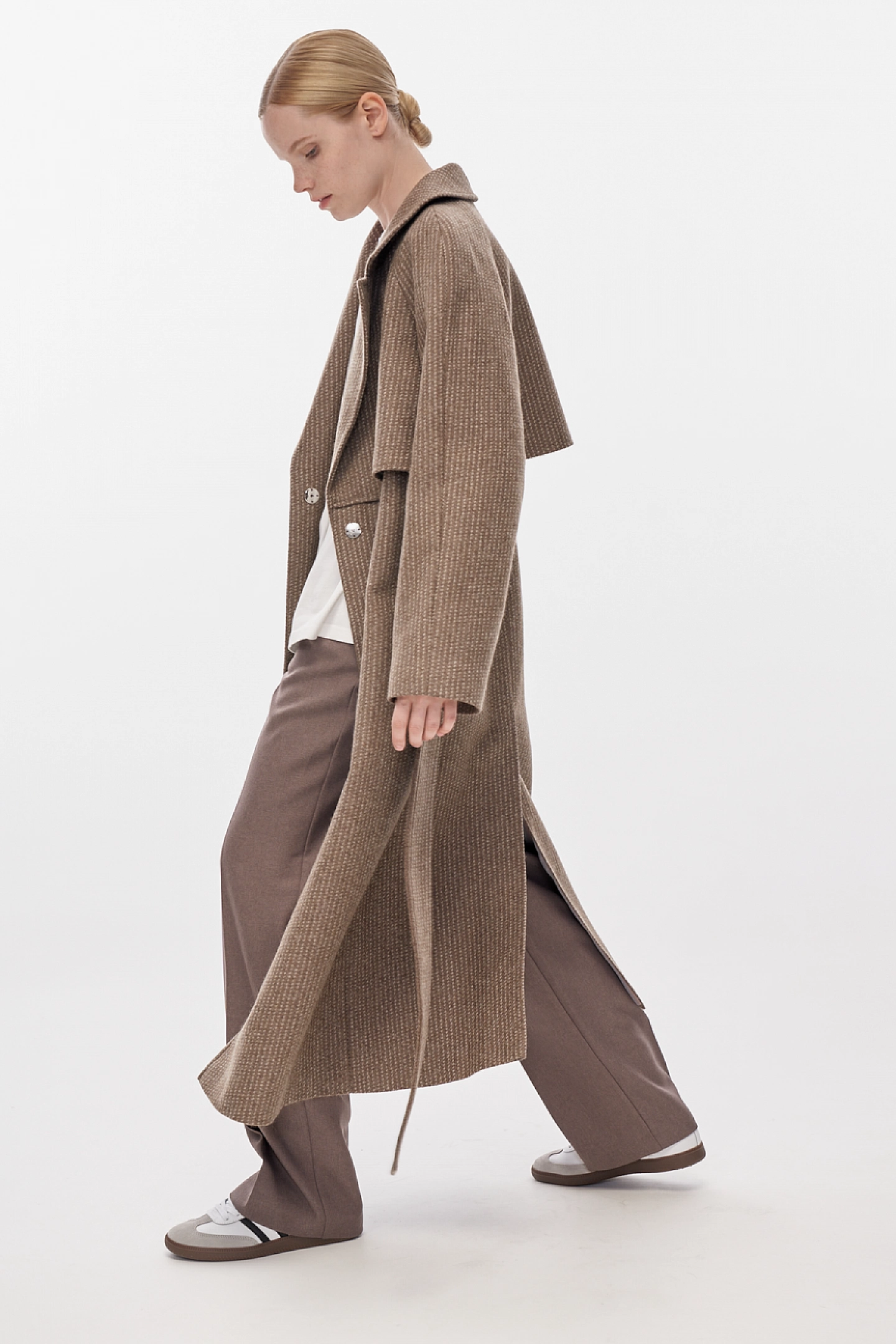 Пальто-реглан с кокетками