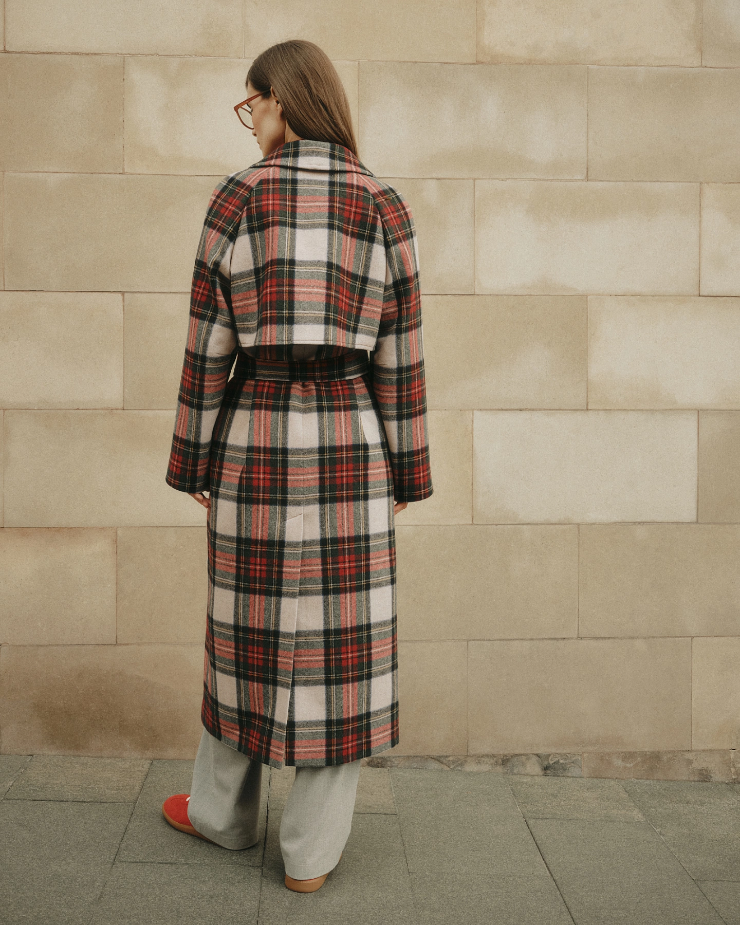 Пальто-реглан с кокетками