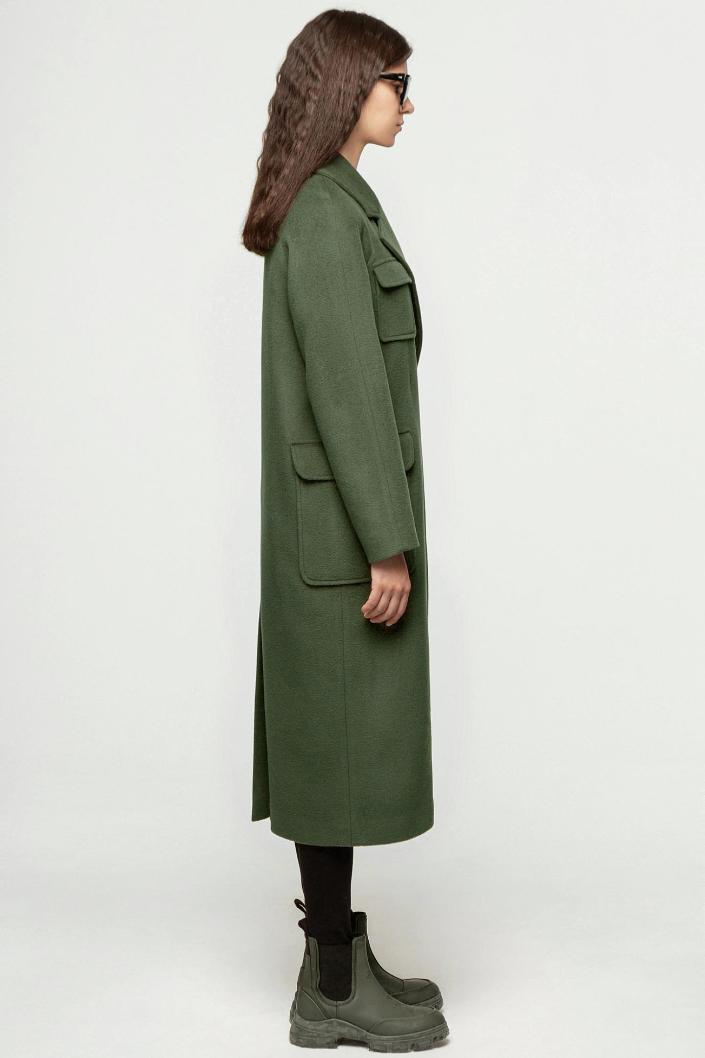 Пальто реглан с накладными карманами