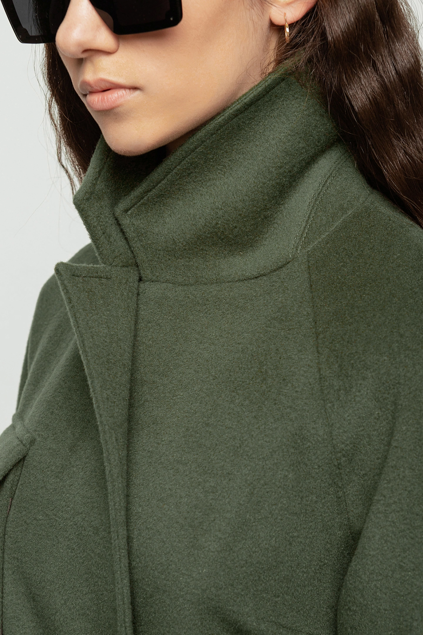 Пальто реглан с накладными карманами