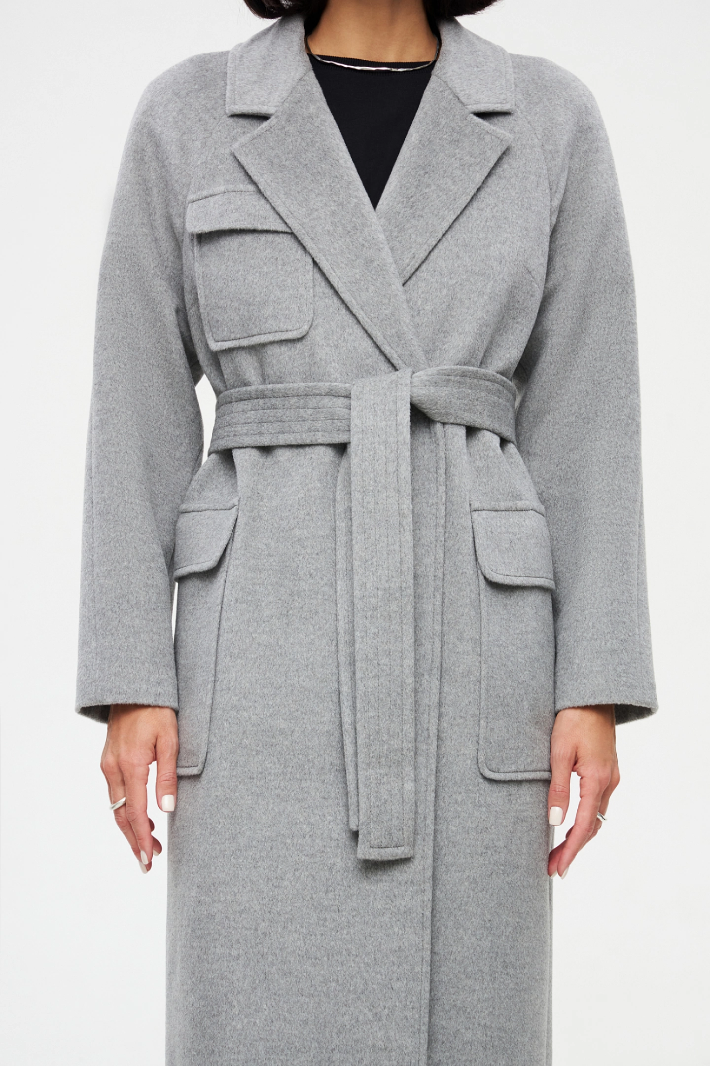Raglan sleeve coat with patch pockets