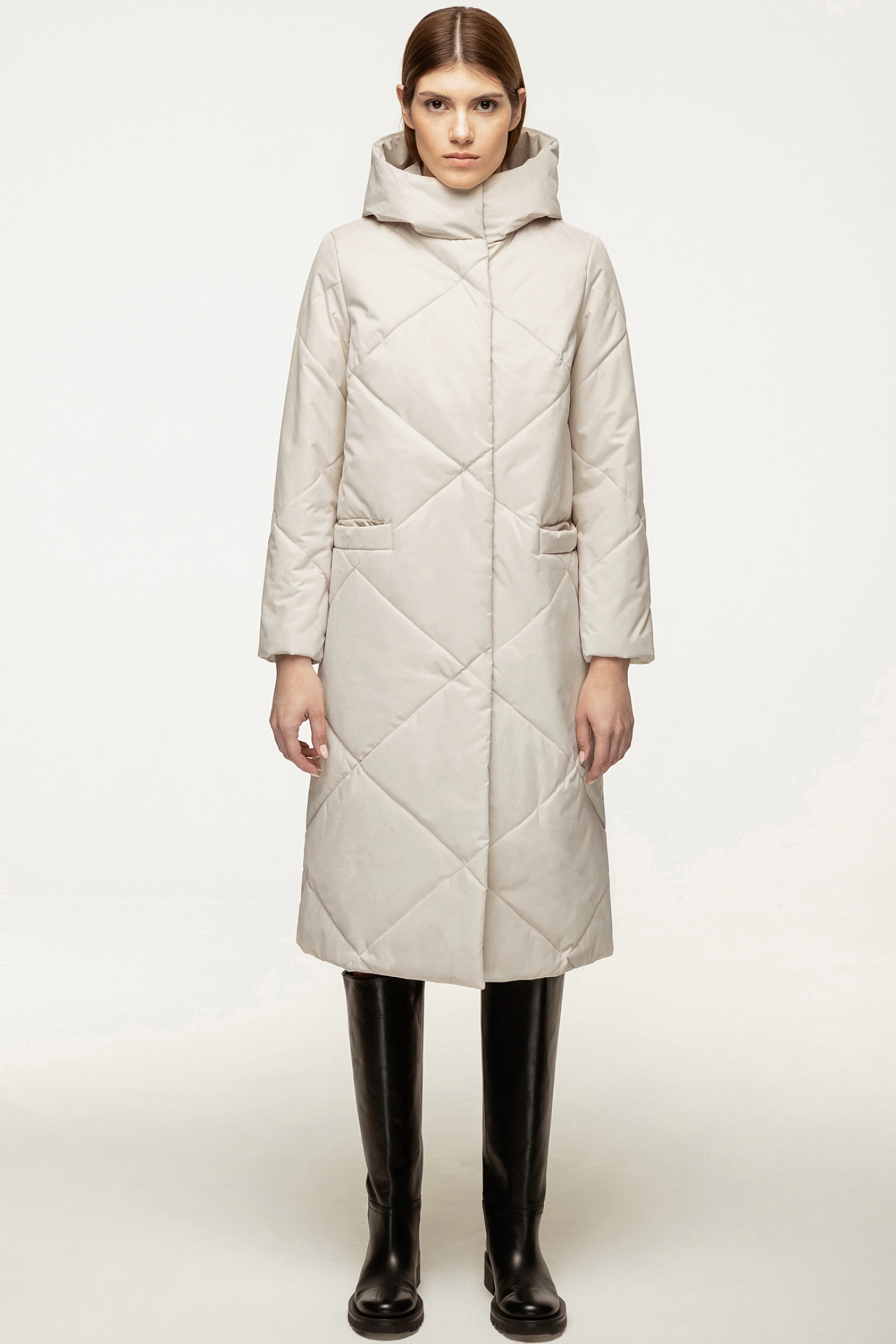 Пальто стёганное прямое с капюшоном