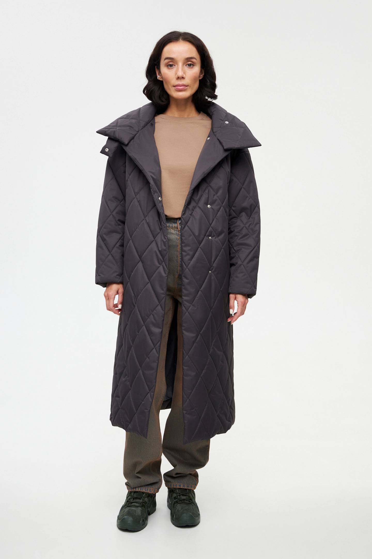 Пальто стеганное со стойкой