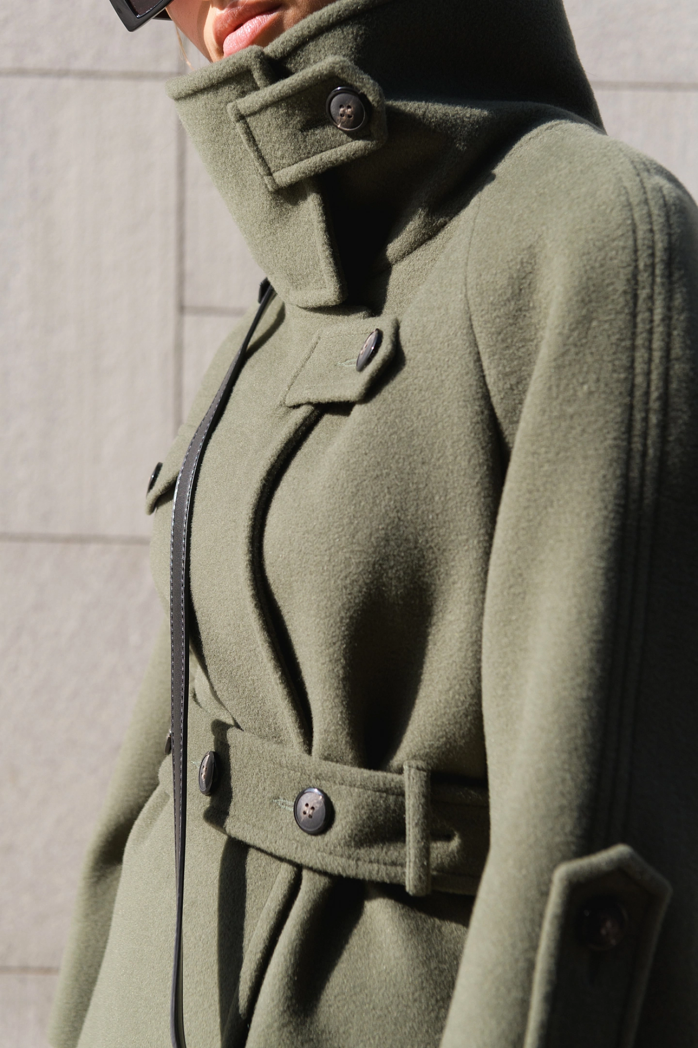 Пальто реглан со стойкой