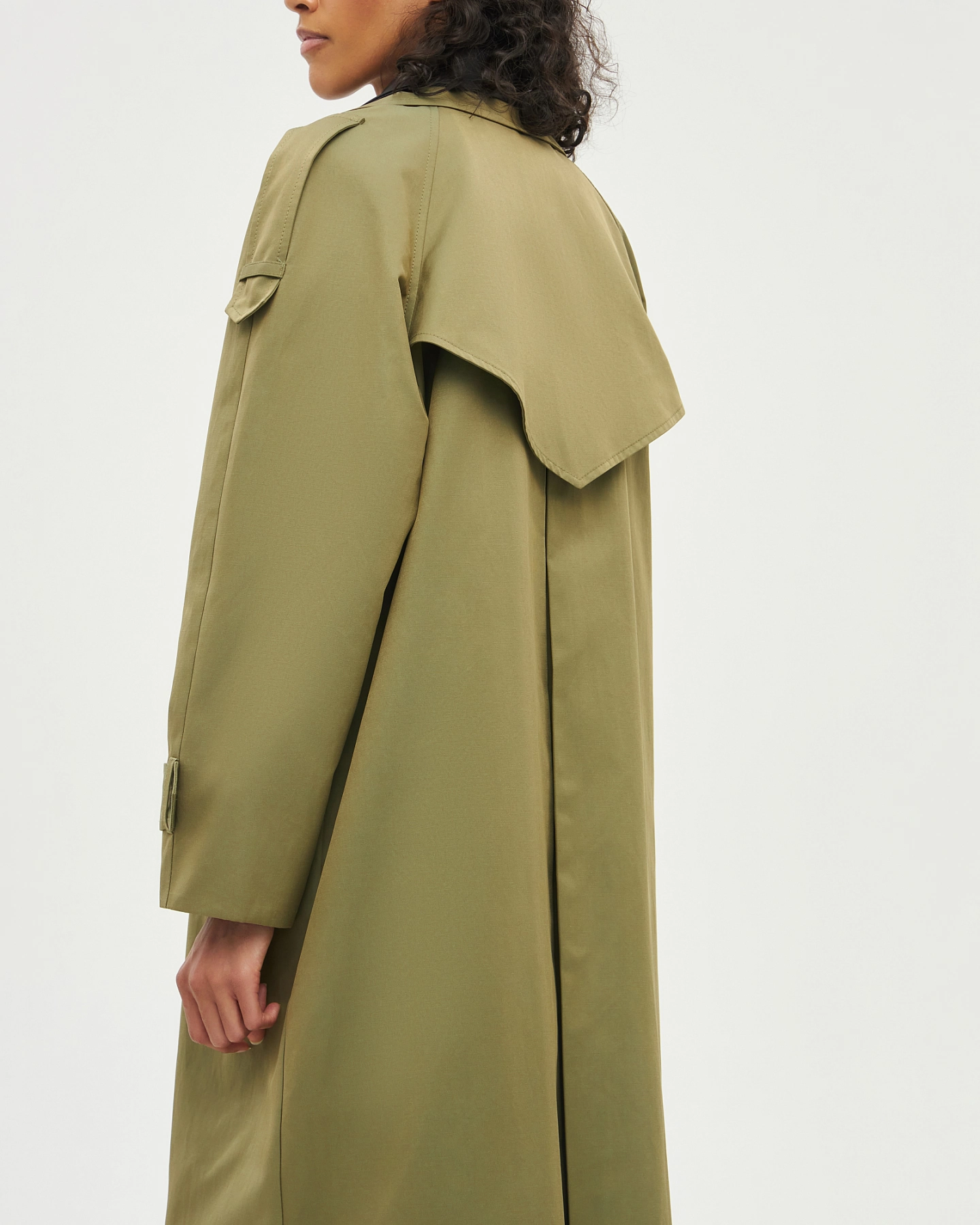 Oversized trench coat with removable trim