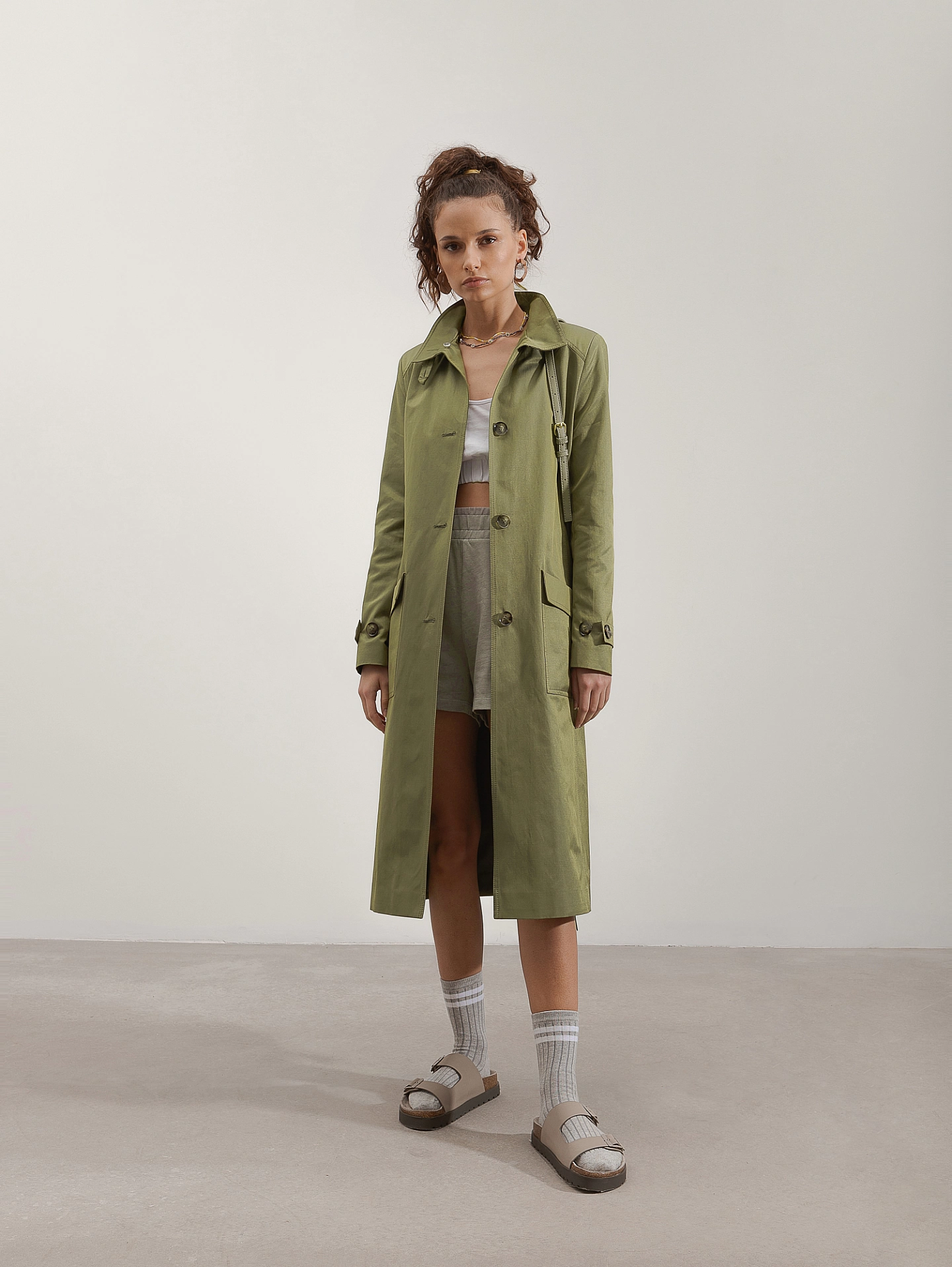 Тренч со стойкой