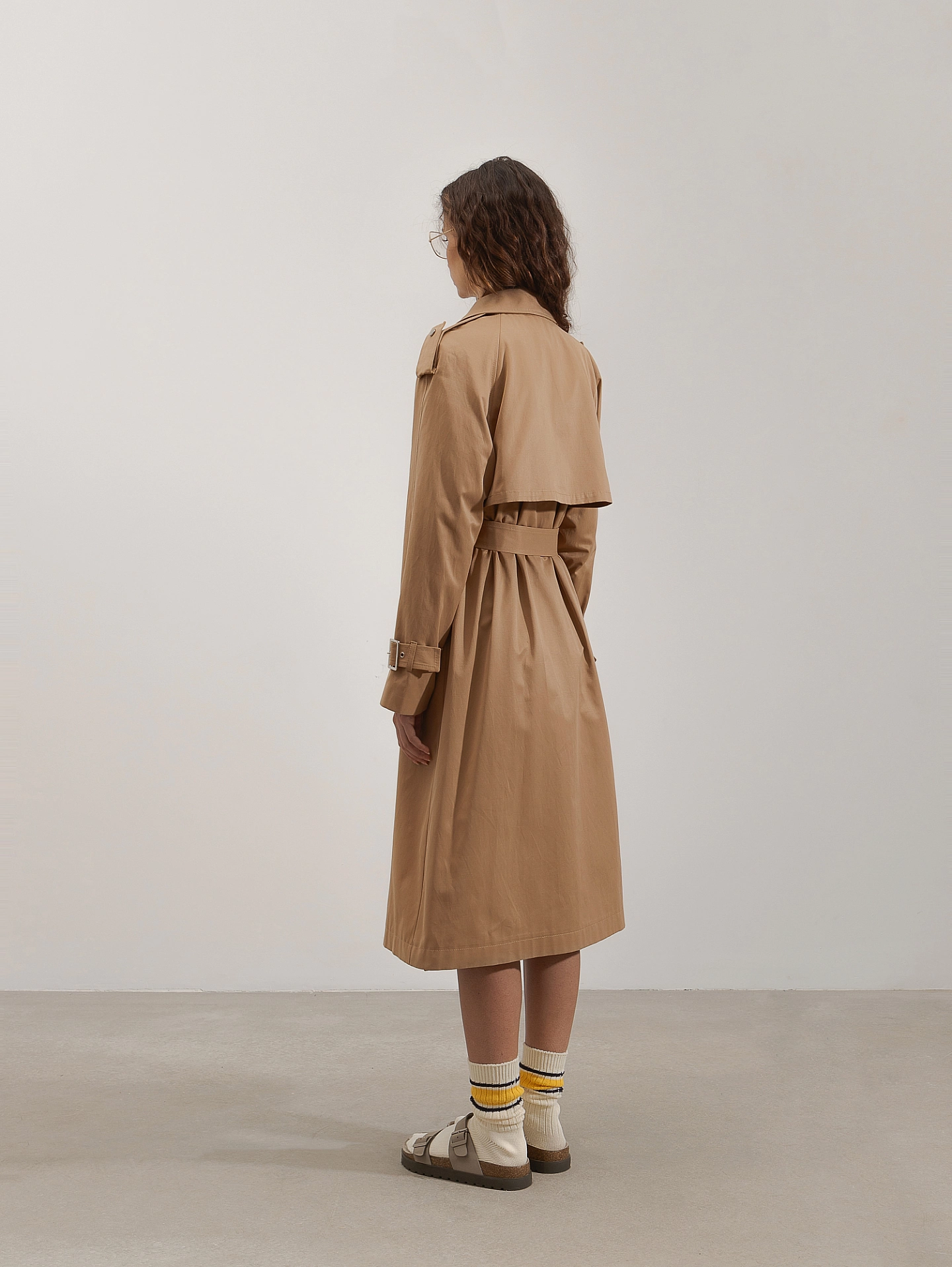 Тренч реглан с отлетной кокеткой