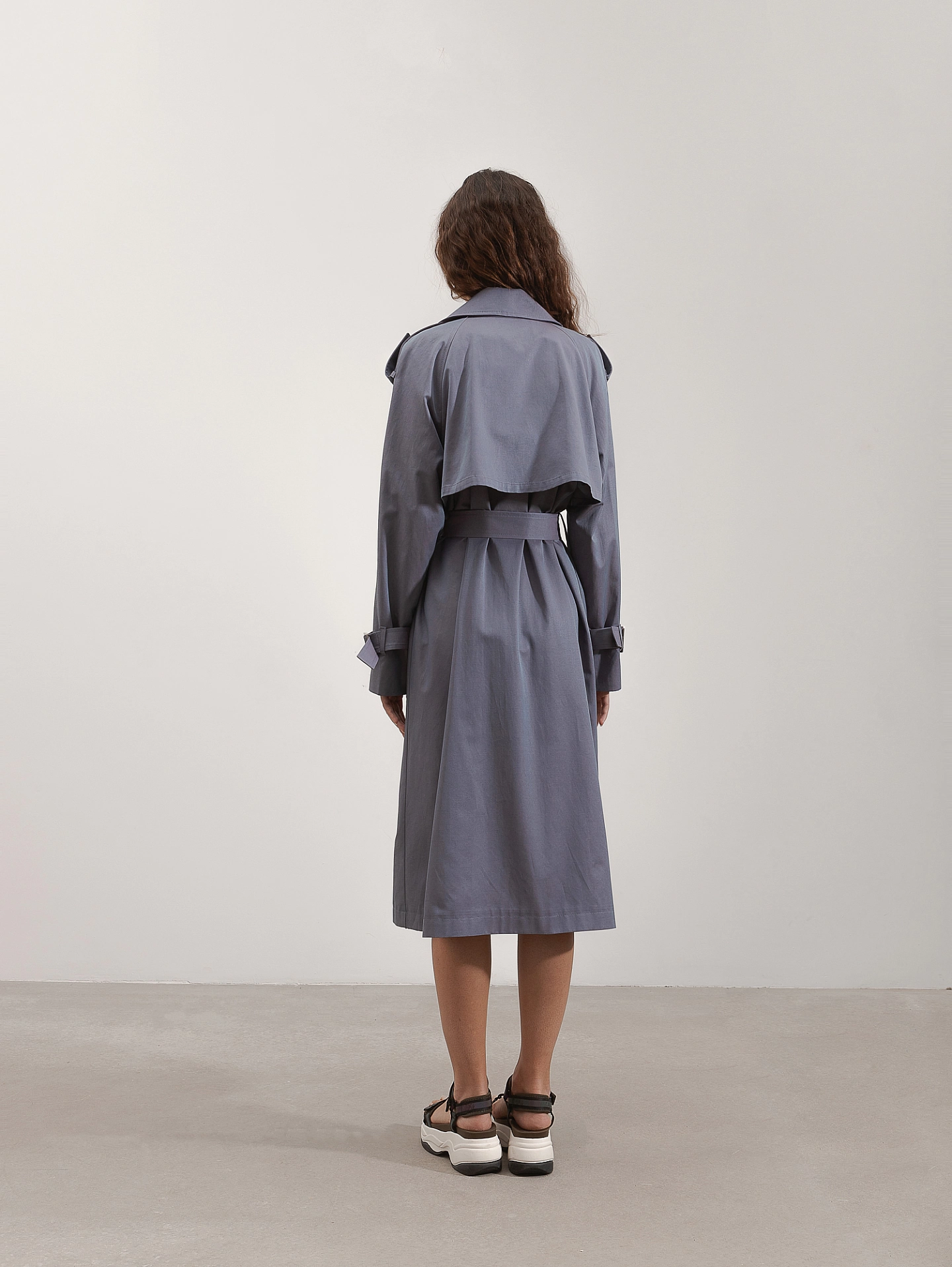 Тренч реглан с отлетной кокеткой