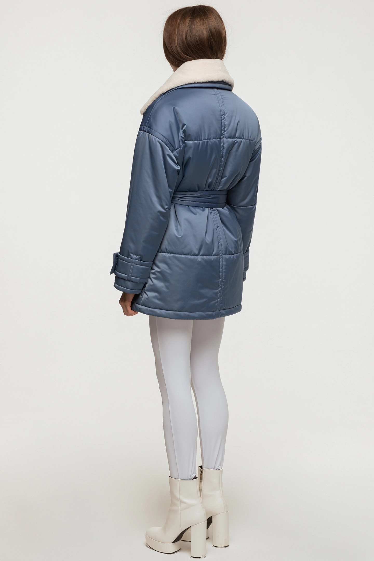 Пуховик стёганый со съёмным воротником укороченный