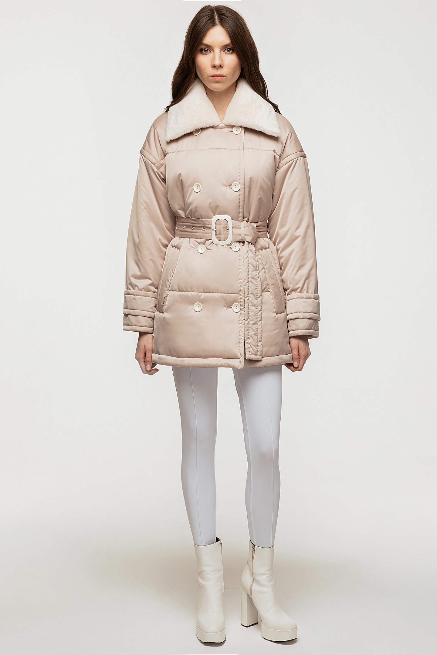 Пуховик стёганый со съёмным воротником укороченный