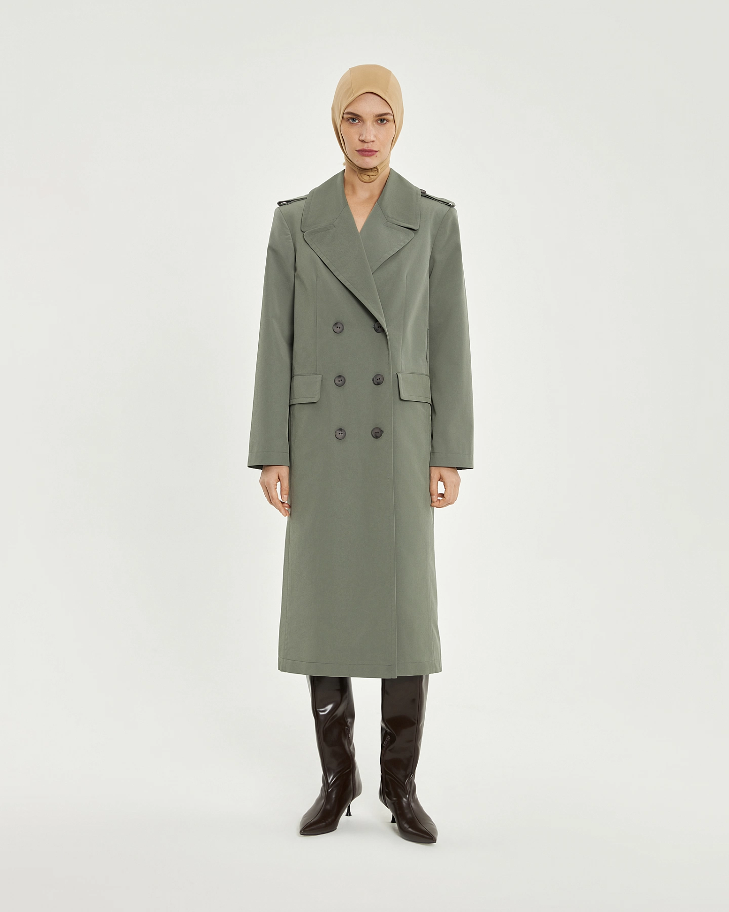 Тренч прямого кроя