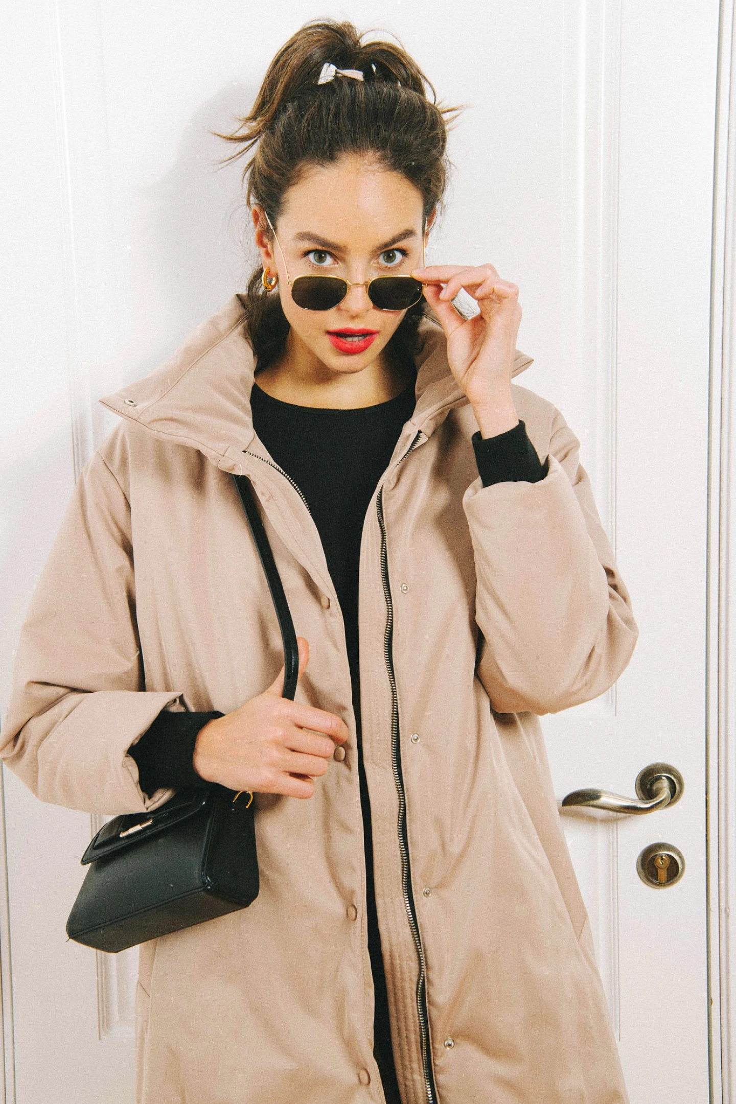 Пуховик объёмный со стойкой