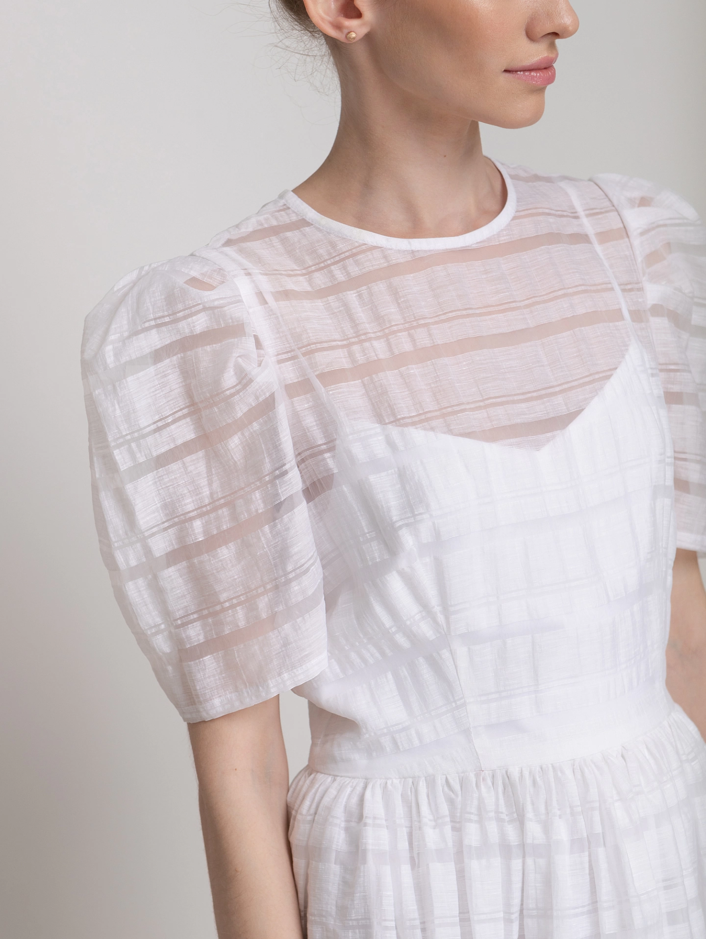 Платье с пышной юбкой