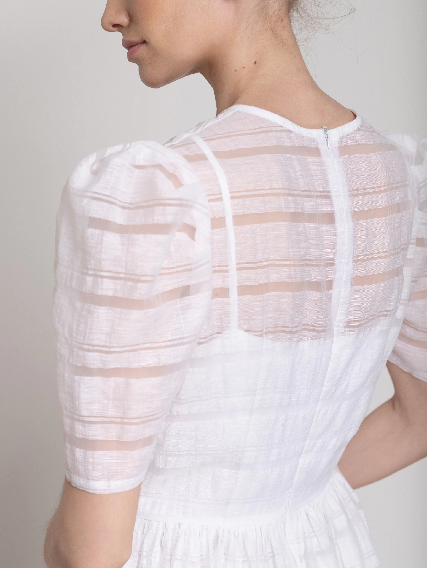 Платье с пышной юбкой