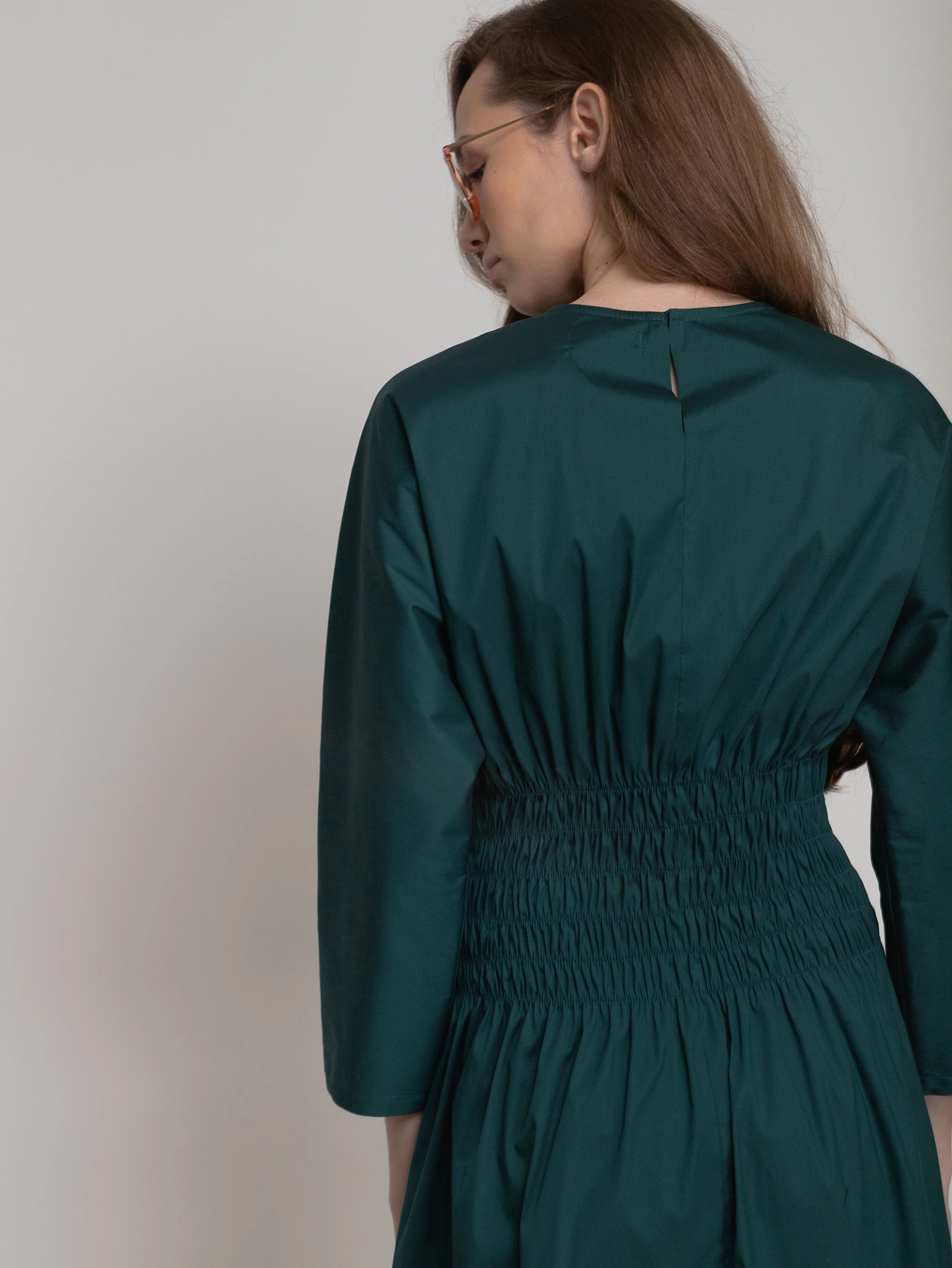 Платье с резинками