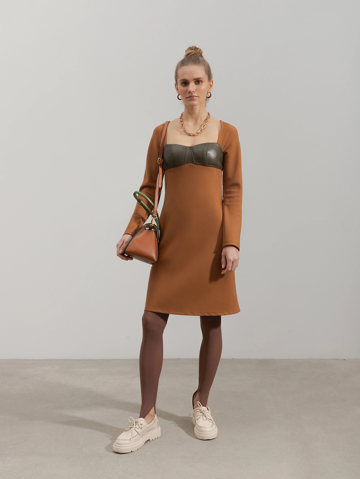 Платье А-силуэта