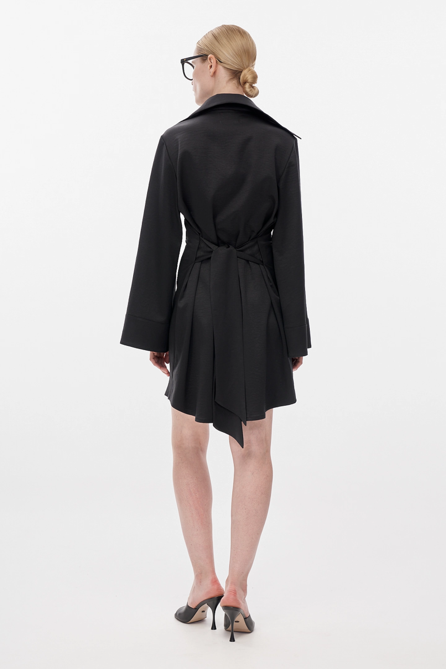 Платье-рубашка с завязками