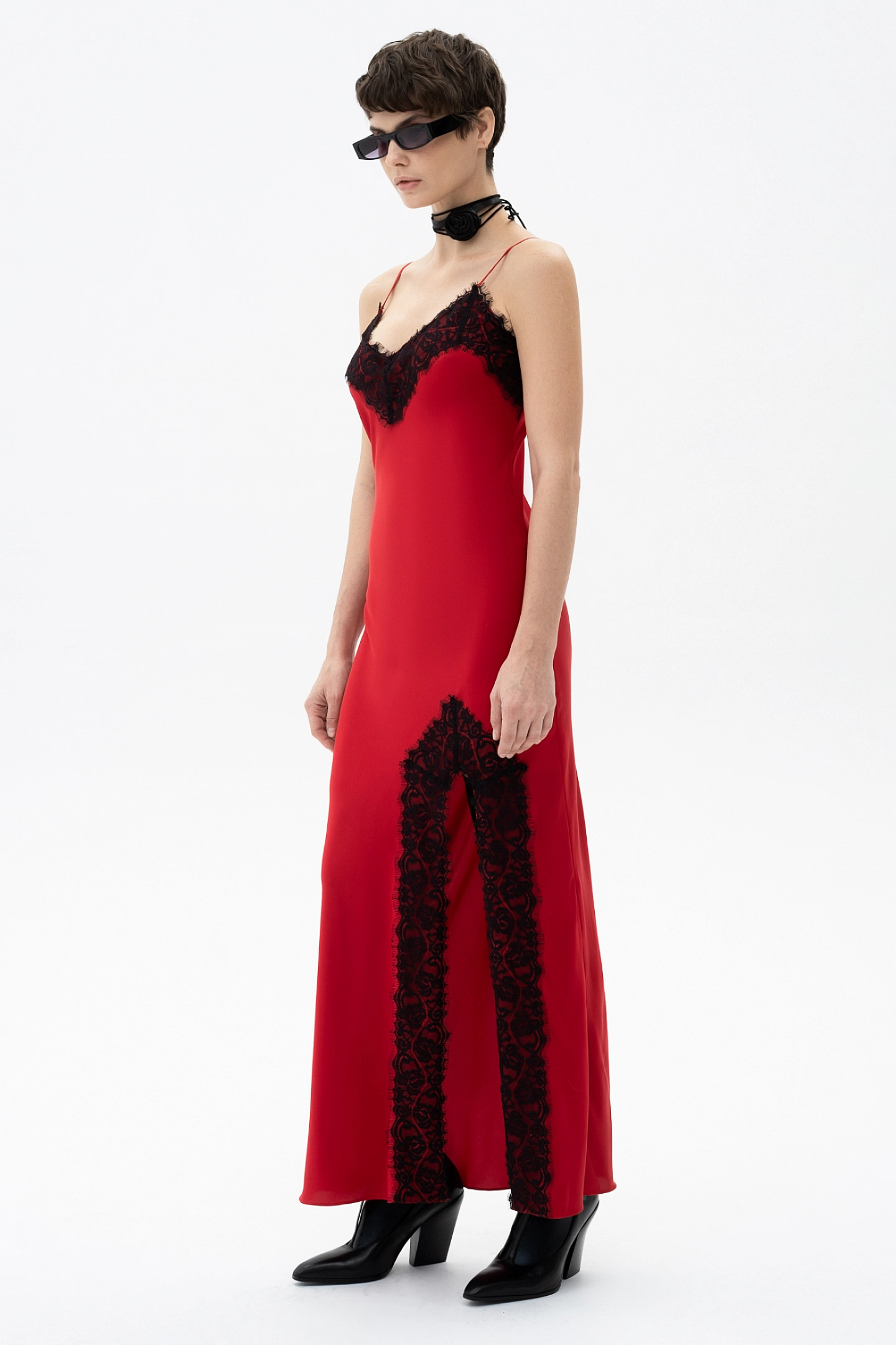 Combination-dress with lace