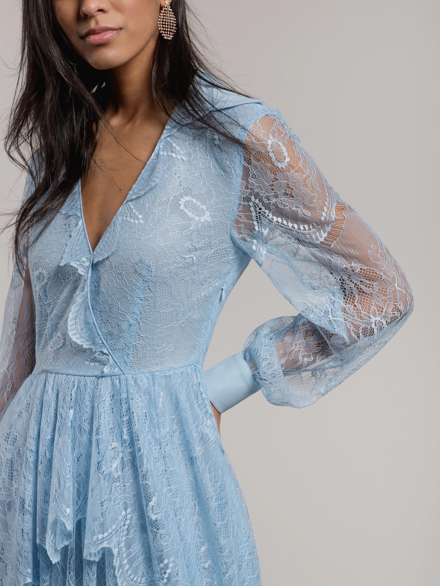 Платье из кружева