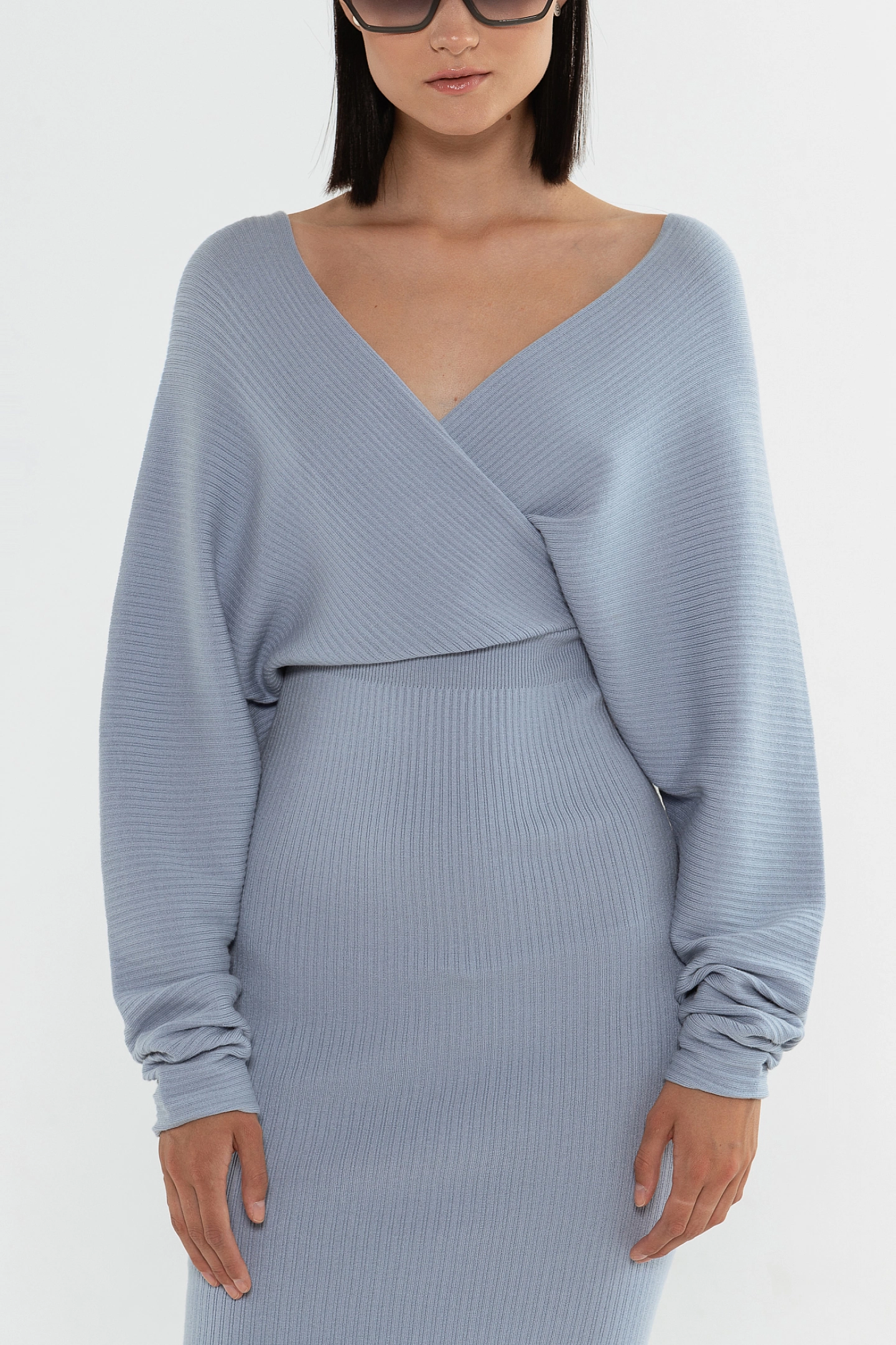 Платье вязаное со свободным верхом