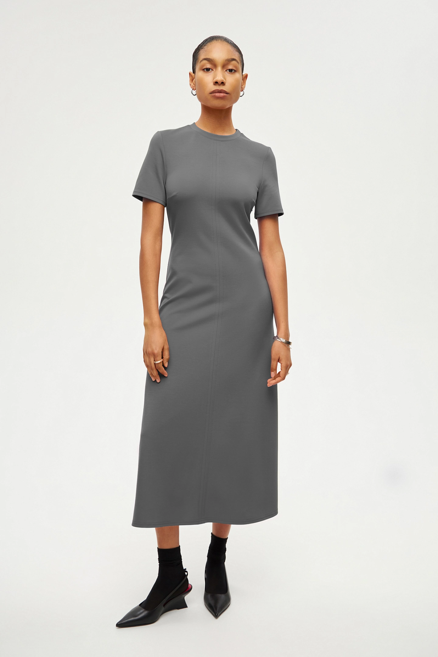 Платье трикотажное с коротким рукавом