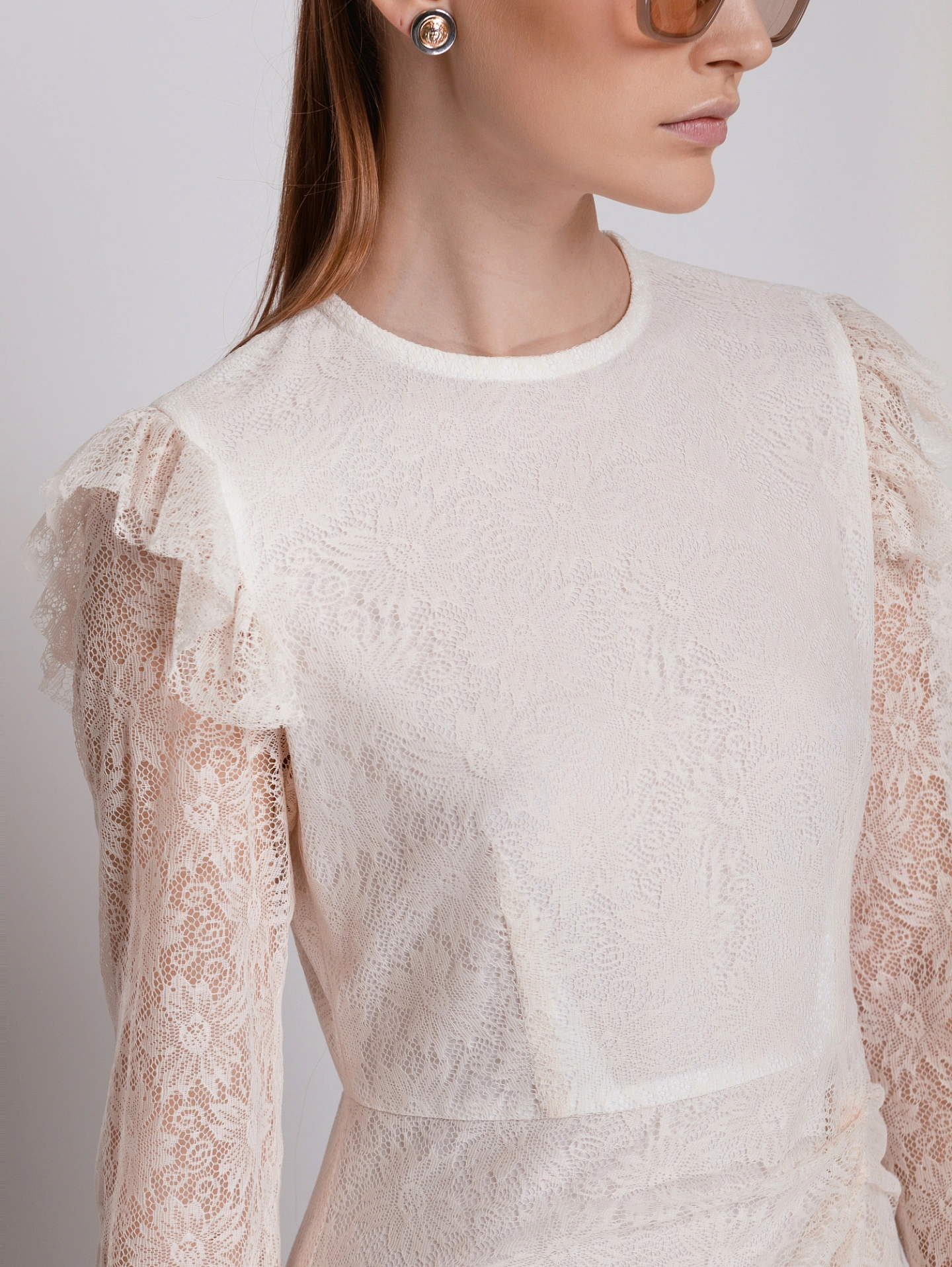 Платье с драпировкой на юбке