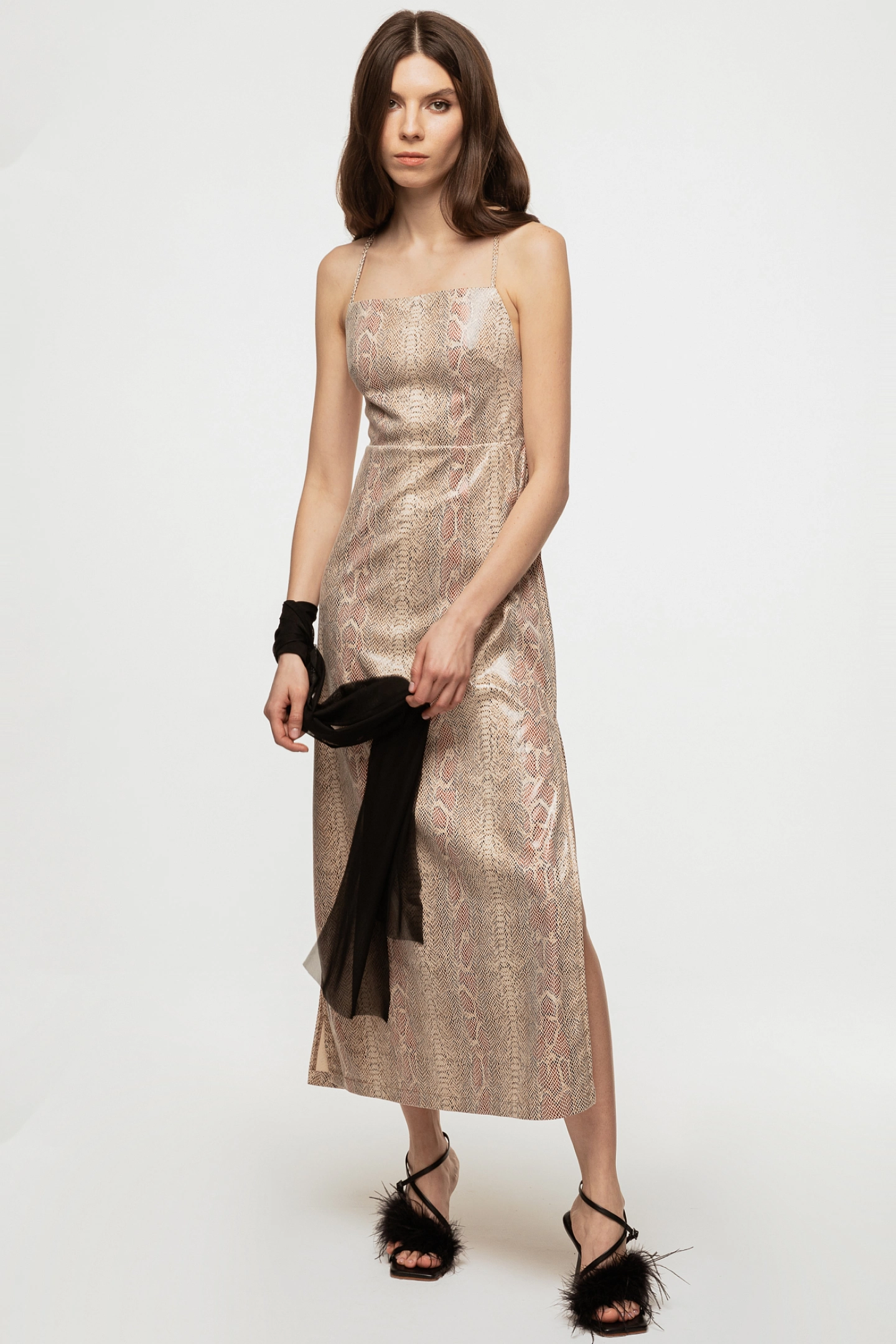 Сарафан - фартук со шнуровкой