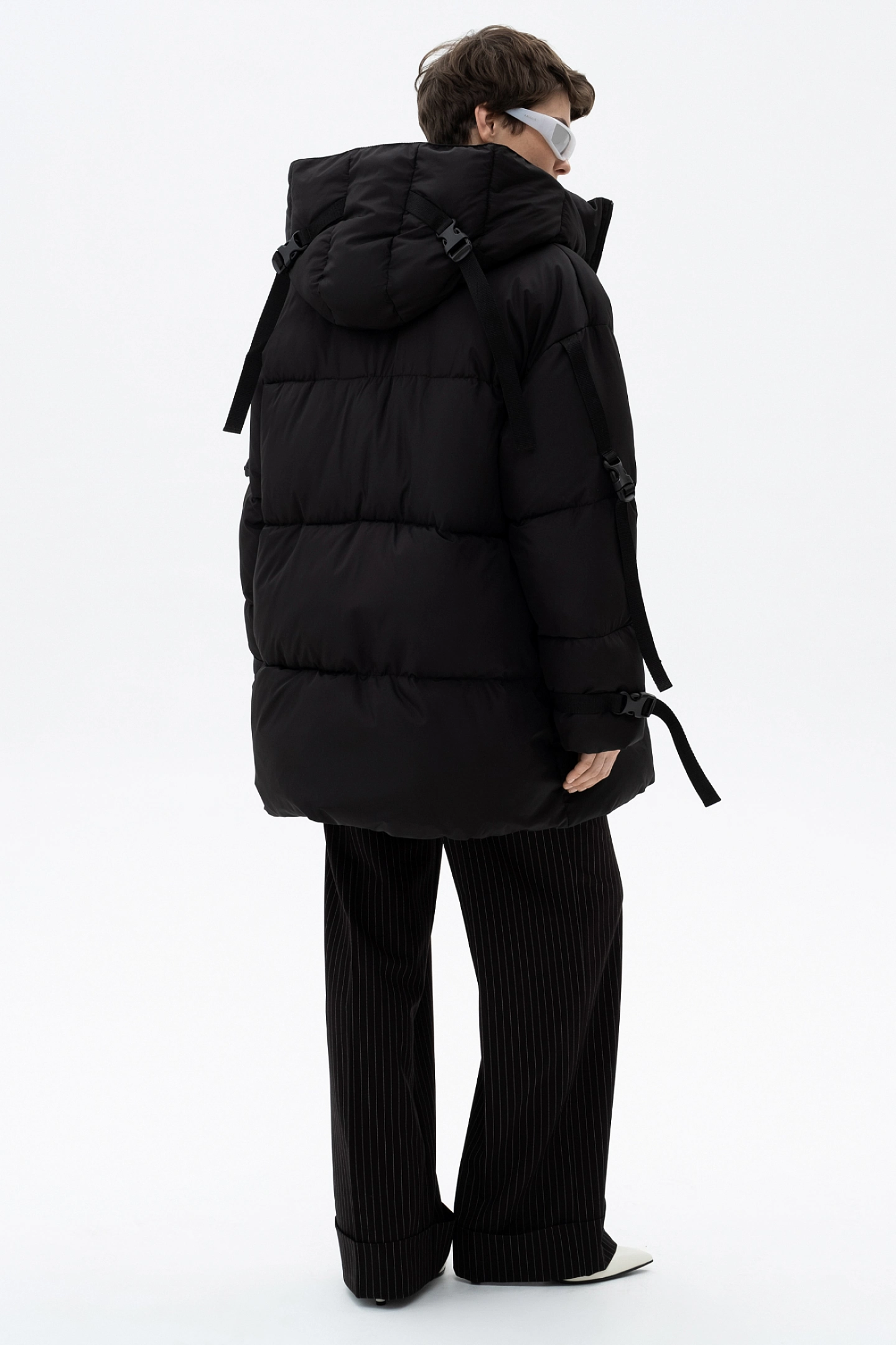 Down jacket with turnip ribbons