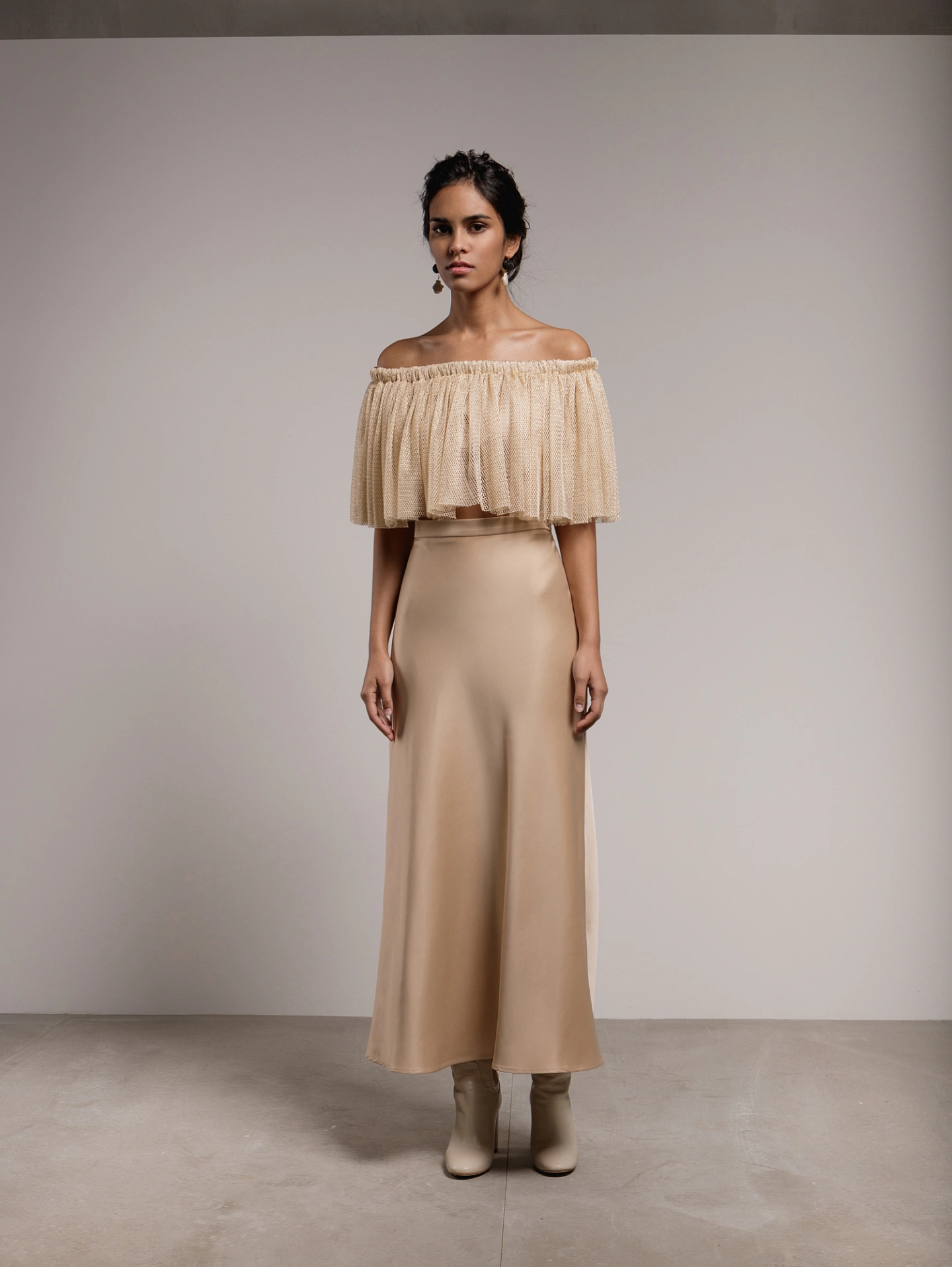 Юбка миди А-силуэта