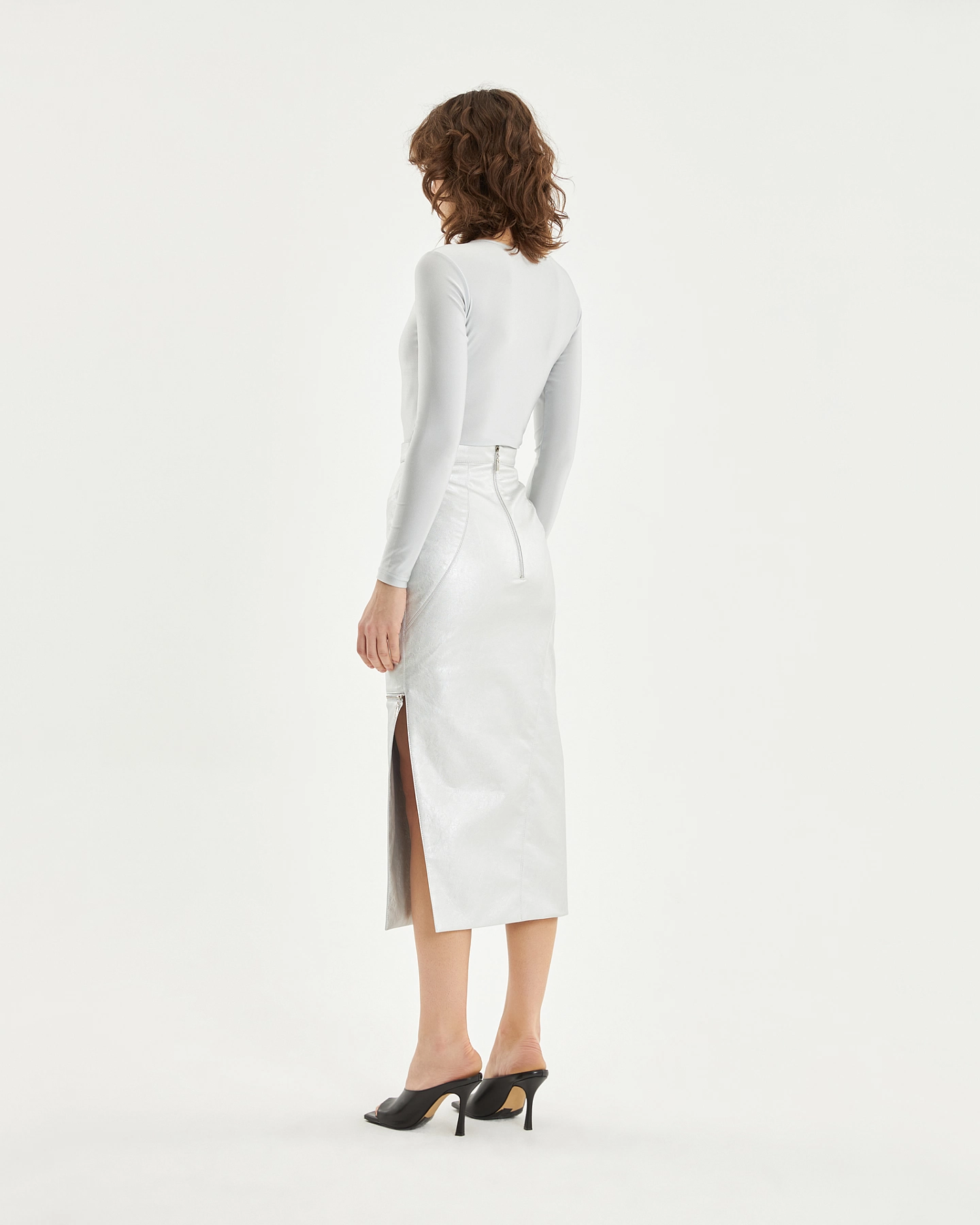 Юбка - карандаш из эко-кожи