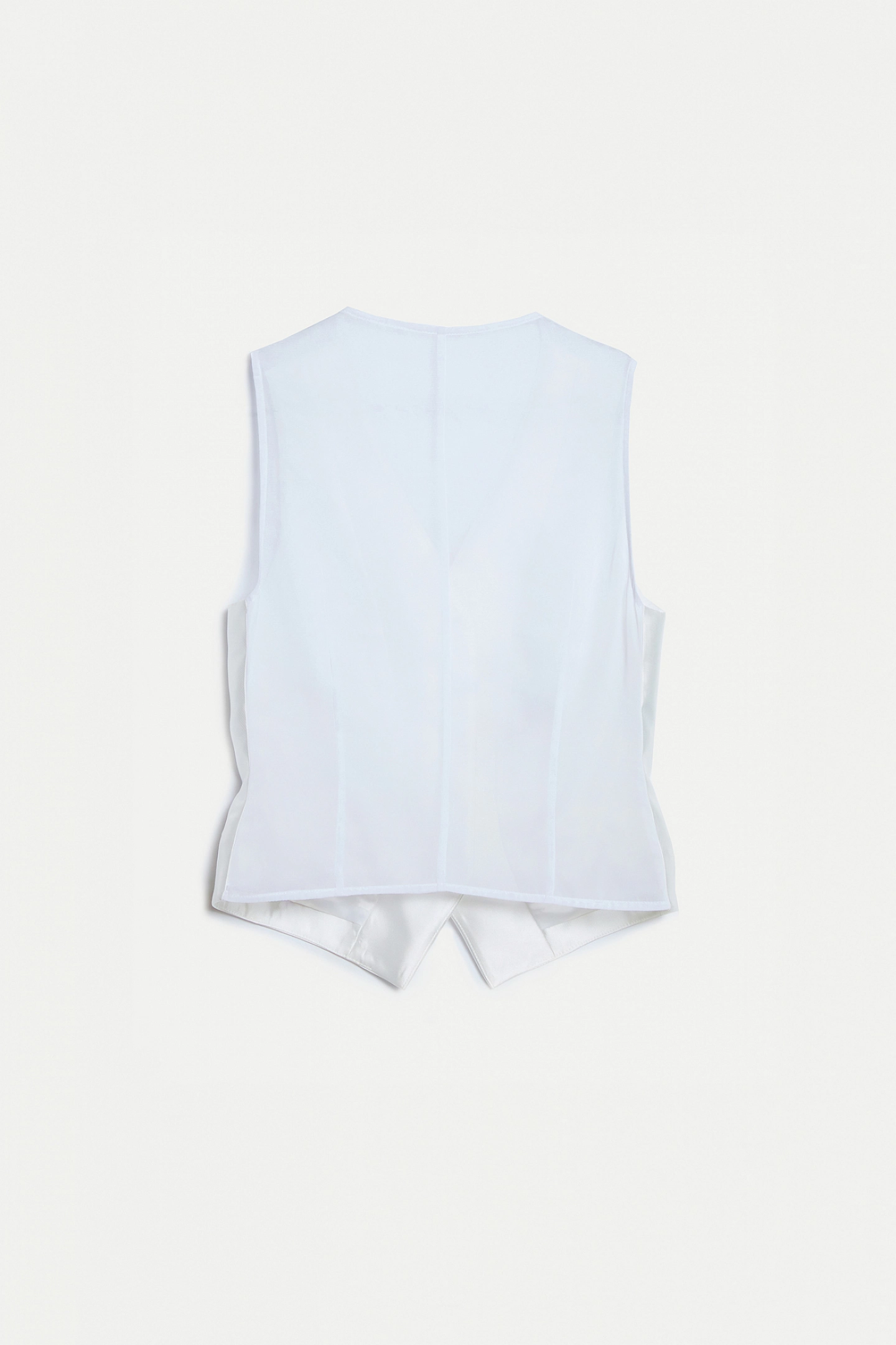 Vest with a transparent back